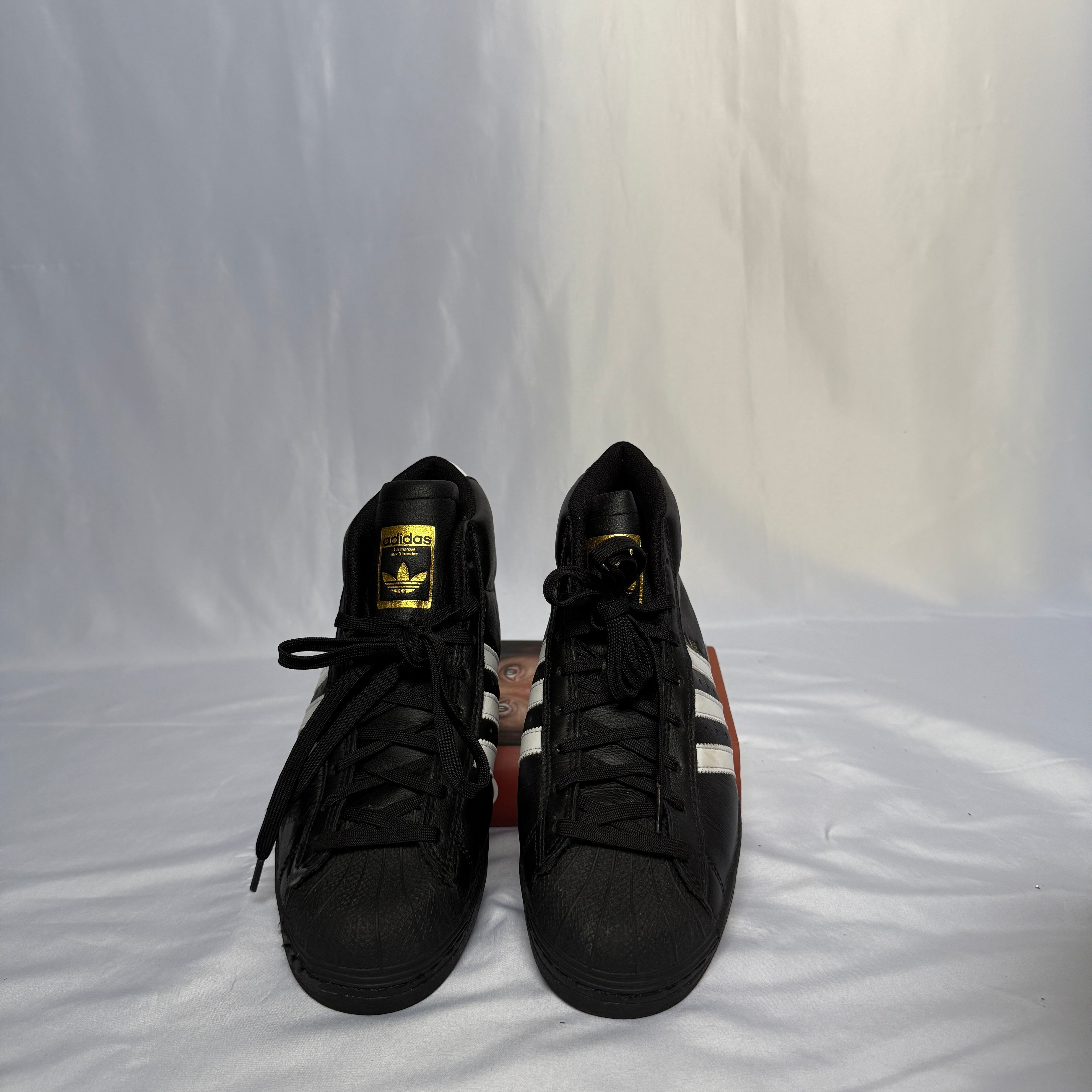 Adidas Pro Model – Black/White – Größe 40 2/3 (US 7,5)