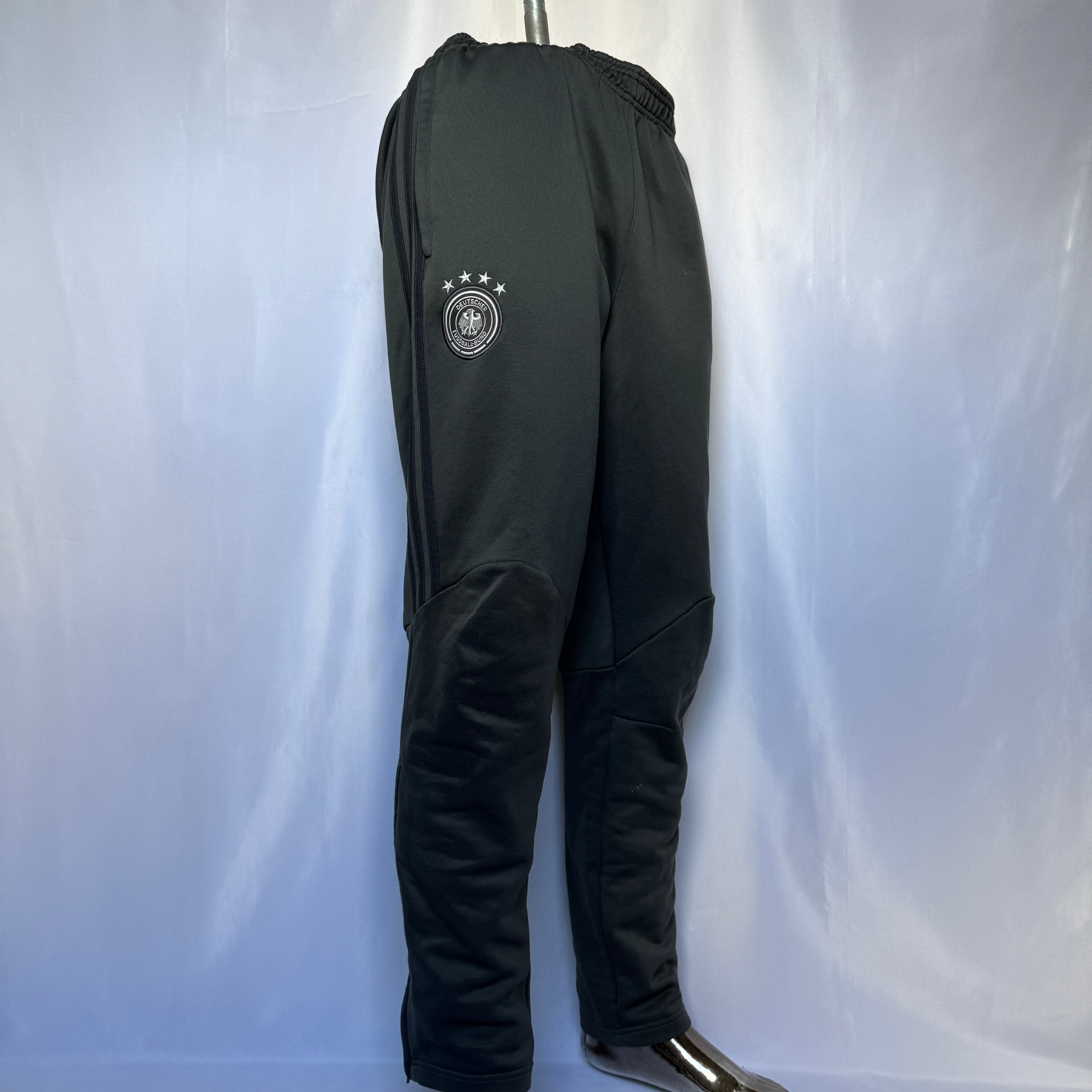 Adidas DFB Trainingshose Schwarz (2014–2018) – Größe XL