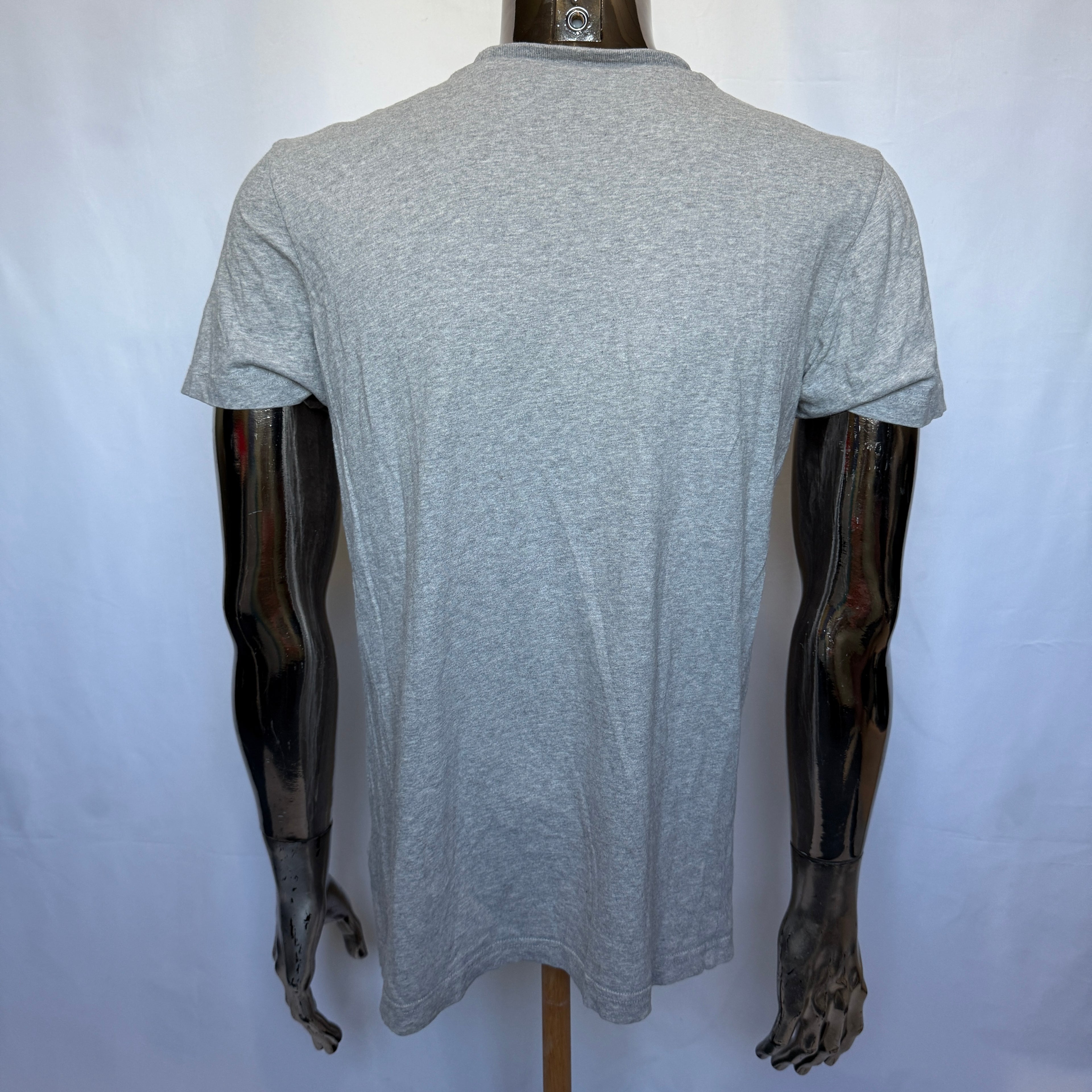 Adidas Originals T-Shirt – “Superstar Heel Graphic” – Classic  Tribute Retro - Größe S