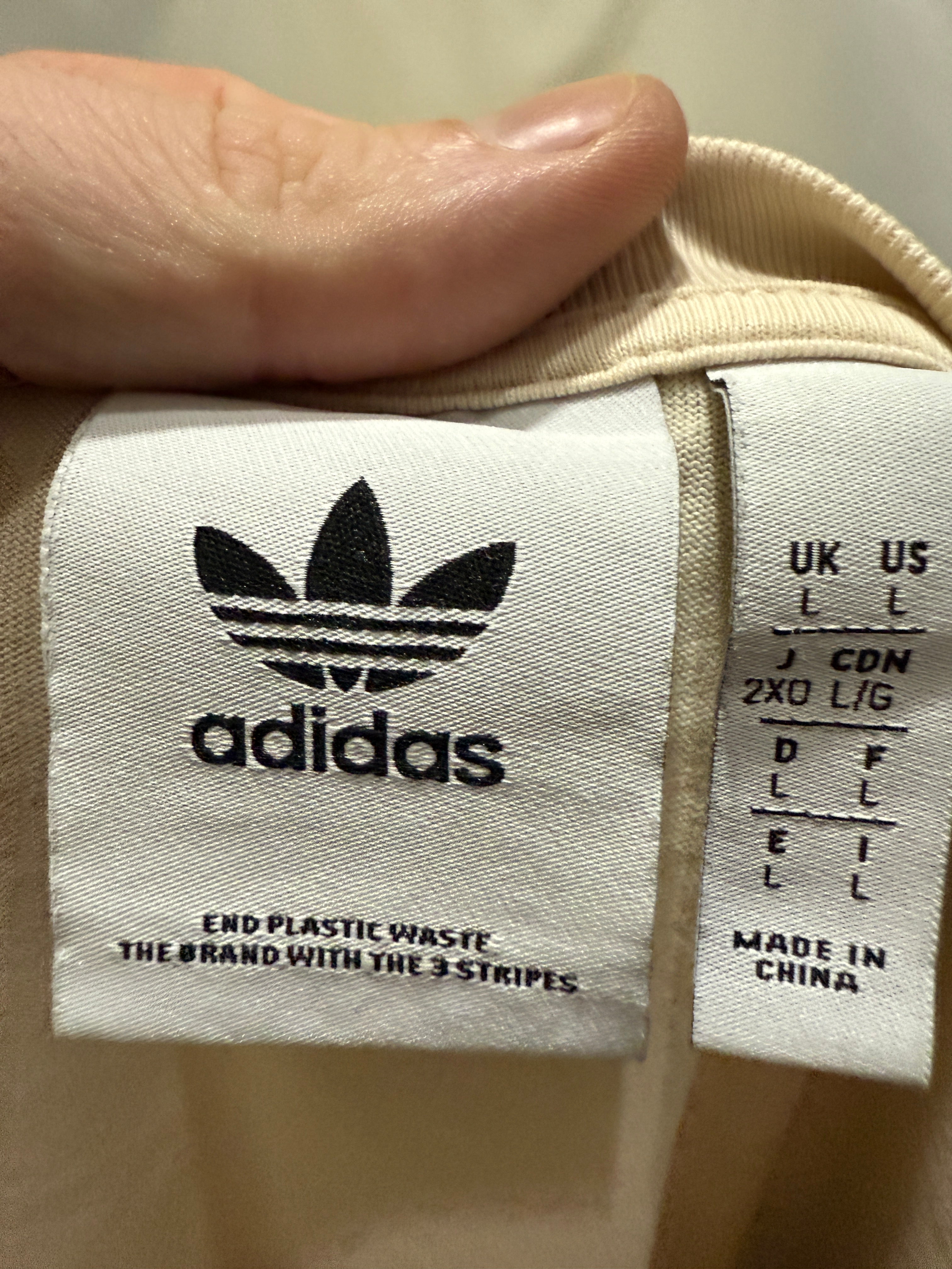 Adidas Originals T-Shirt / Shirt – “Adventure Mountain Graphic” – Größe L