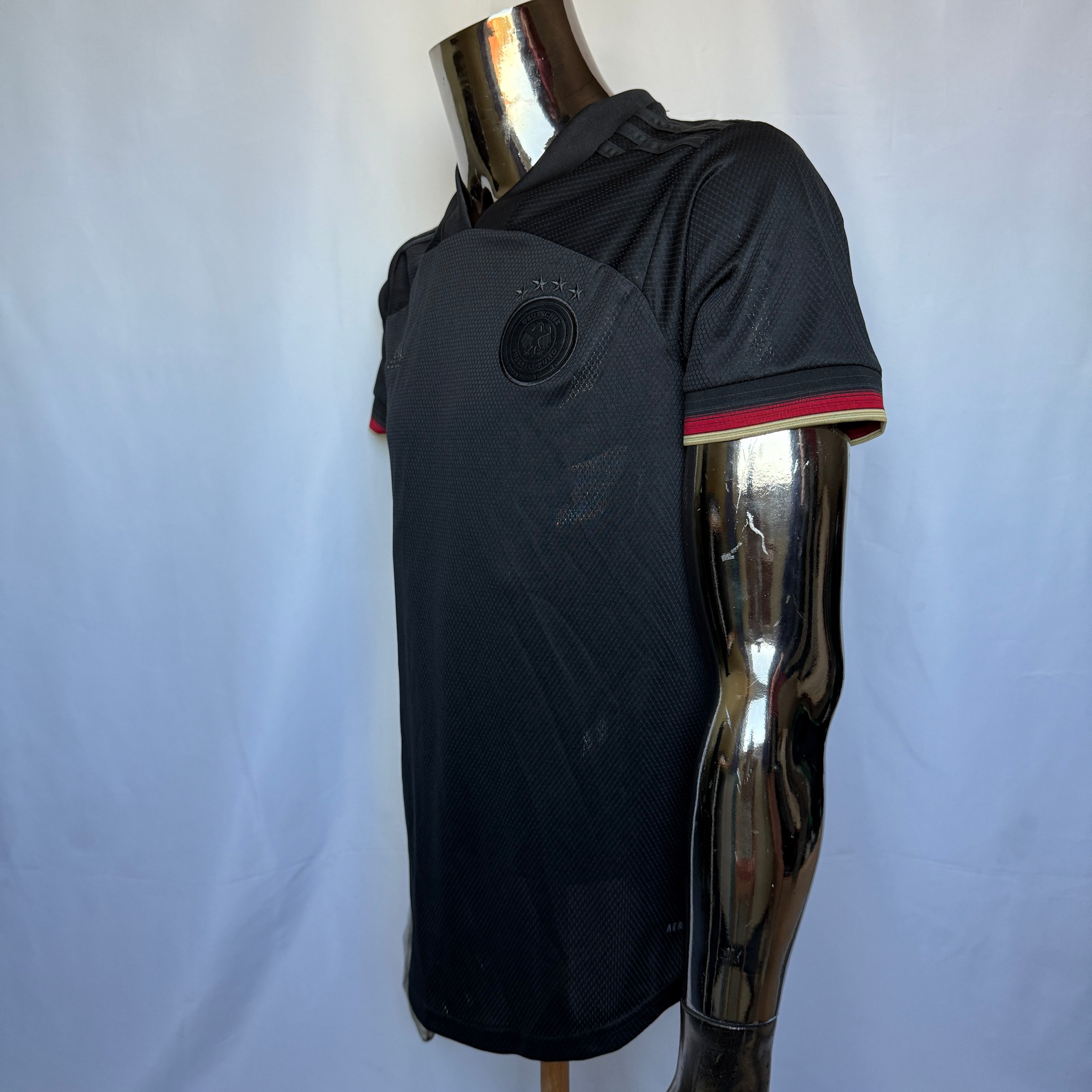 Adidas DFB / Deutschland Auswärts Trikot – Blackout Edition – Euro 2020 – Größe L