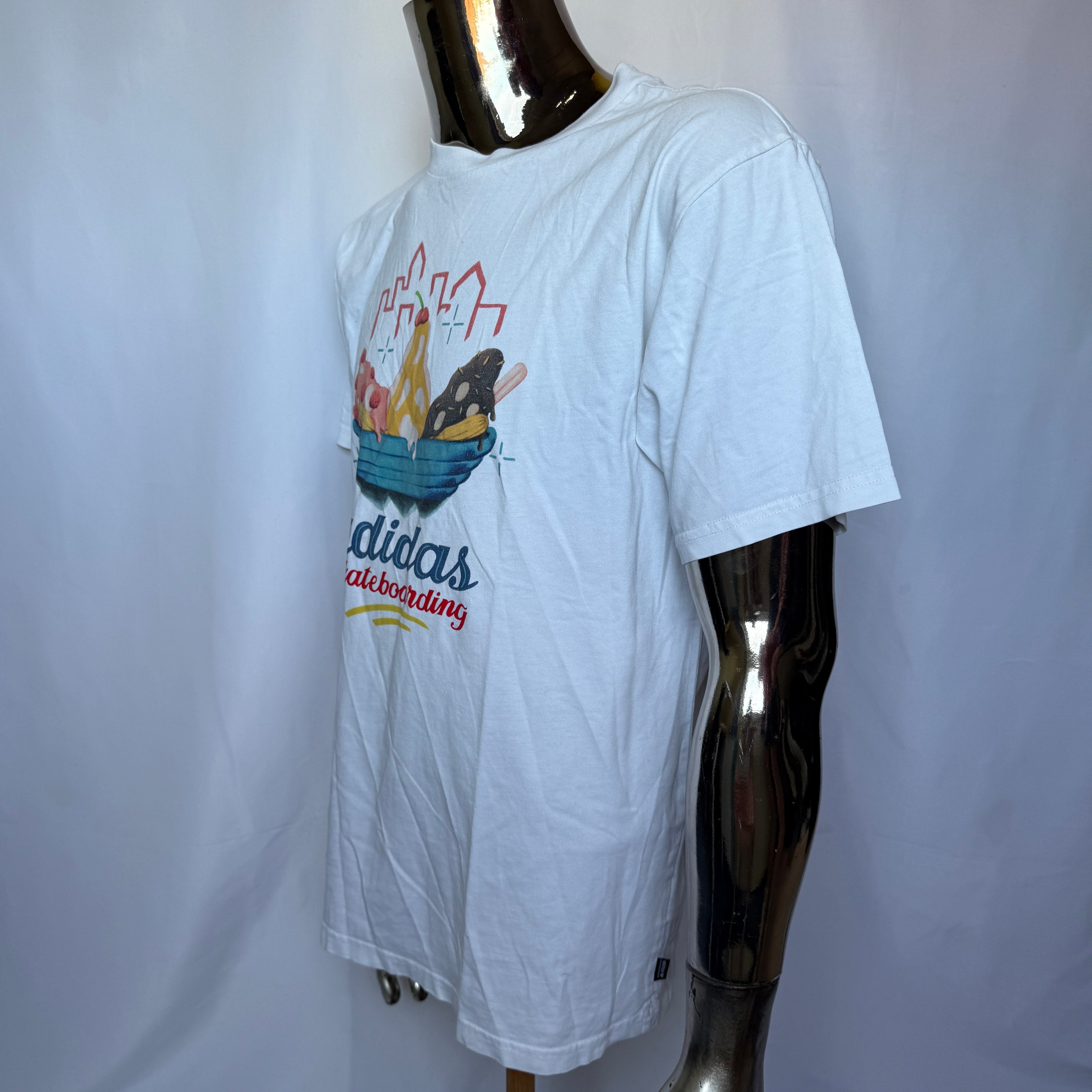 Adidas Skateboarding T-Shirt – “Ice Cream Bowl” Graphic – Retro - Größe L