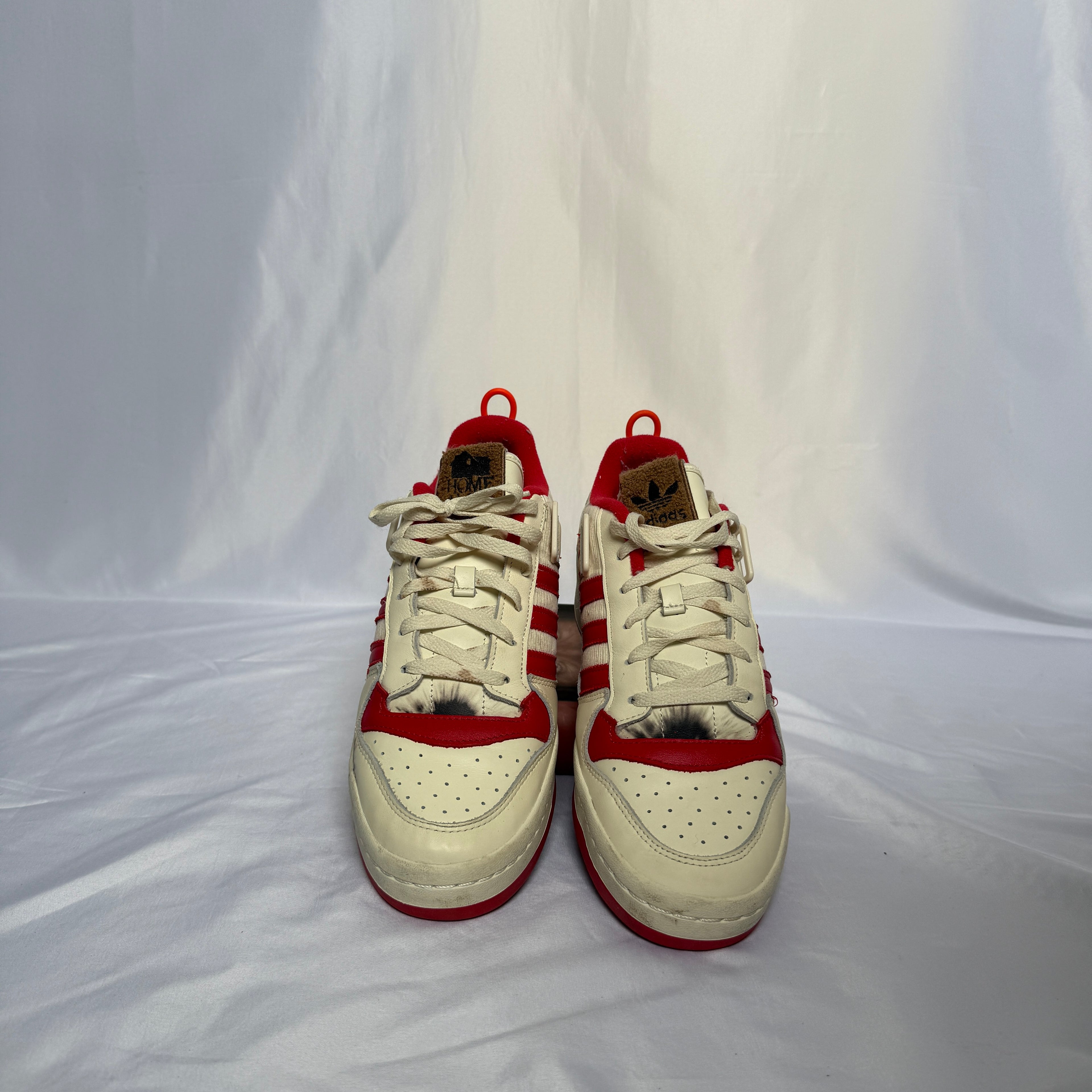 Home Alone x adidas Forum Low – Limited – Größe 44⅔ (US 10.5)