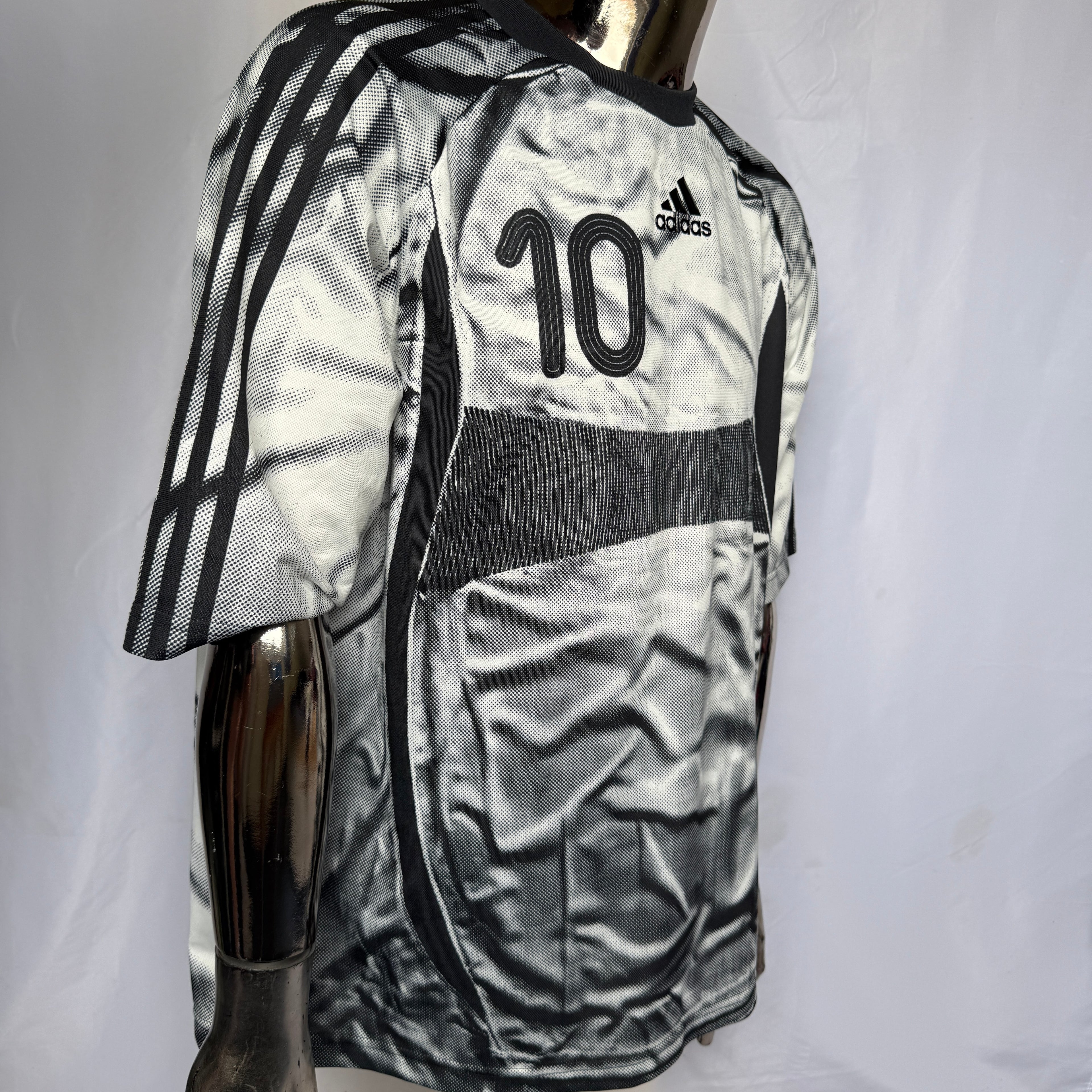 adidas Adilenium Teamgeist Jersey / Trikot / Shirt – Zidane Homage – Nummer 10 – Gr. M