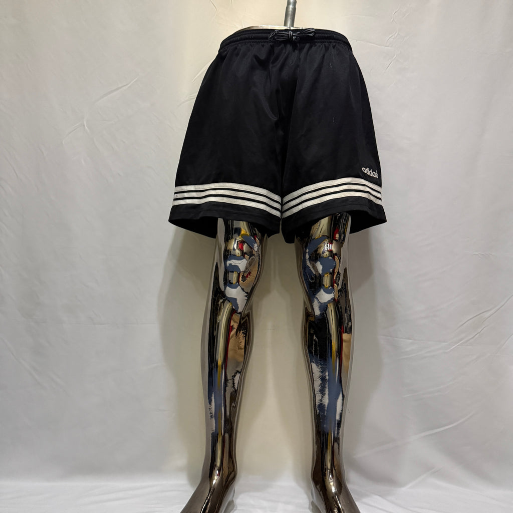adidas 90er Vintage Shorts / kurze Hose – Gr. M