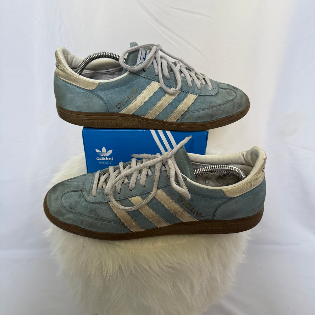 adidas Spezial Sneaker / Schuhe – Hellblau / Weiß – Größe 45 1/3