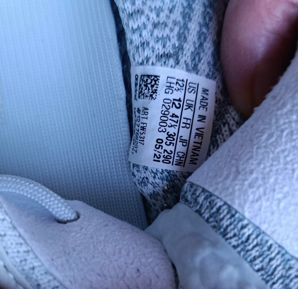 adidas Yeezy Boost 350 V2 “Cloud White” – Größe 47 1/3