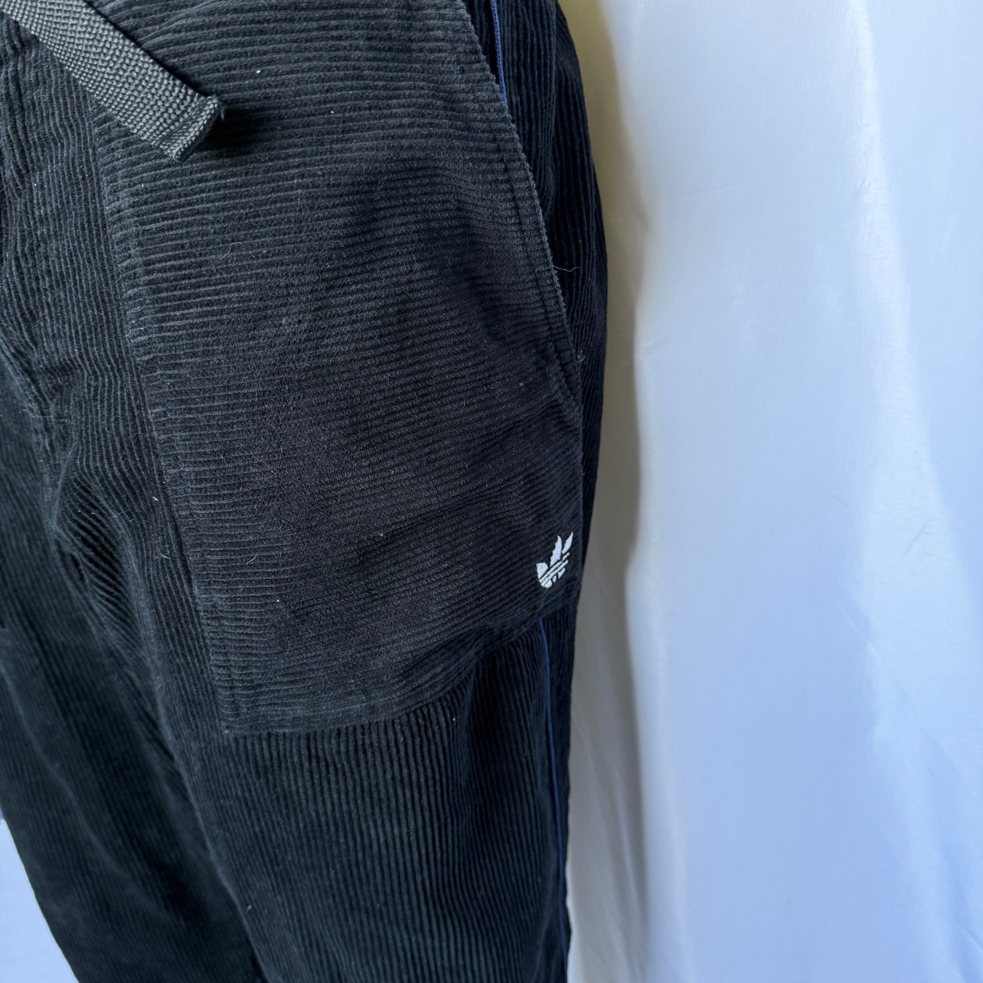 Adidas Originals Cordhose SAMPLE – Schwarz (Prototyp / Selten!) - Größe M