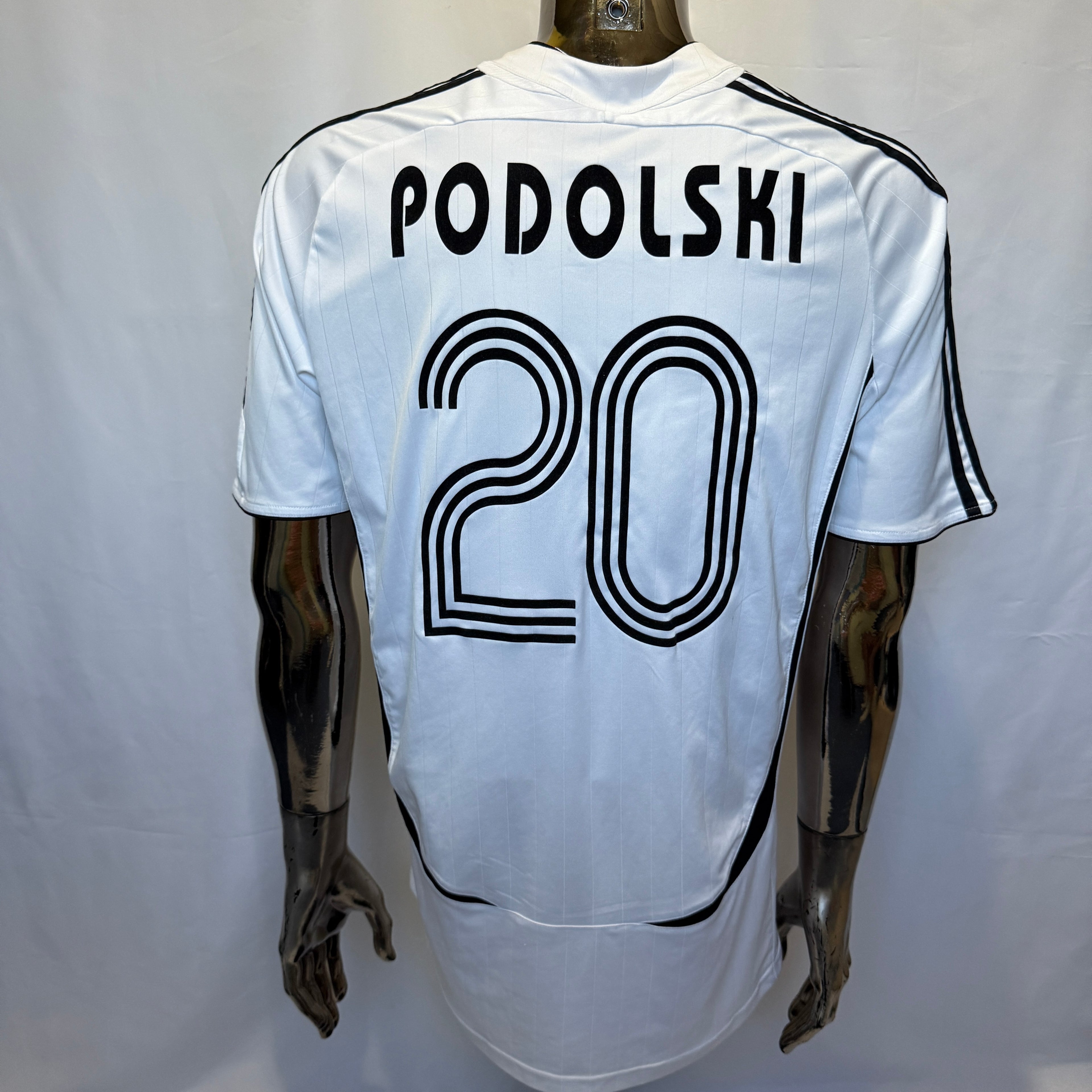 Adidas Deutschland Heimtrikot / T-Shirt – Lukas Podolski #20 – FIFA WM 2006 – Offizielle DFB-Version - Größe L