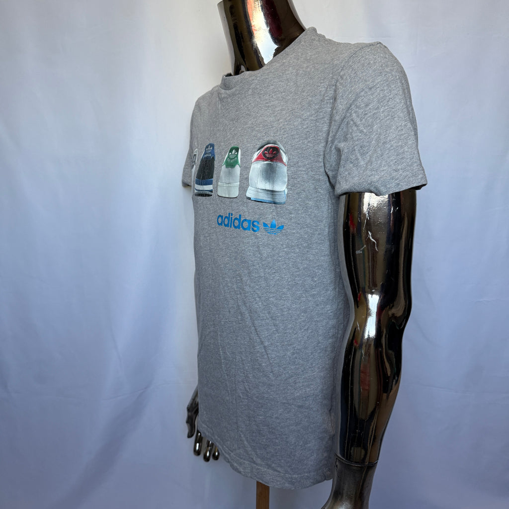 Adidas Originals T-Shirt – “Superstar Graphic” – Retro - Größe S