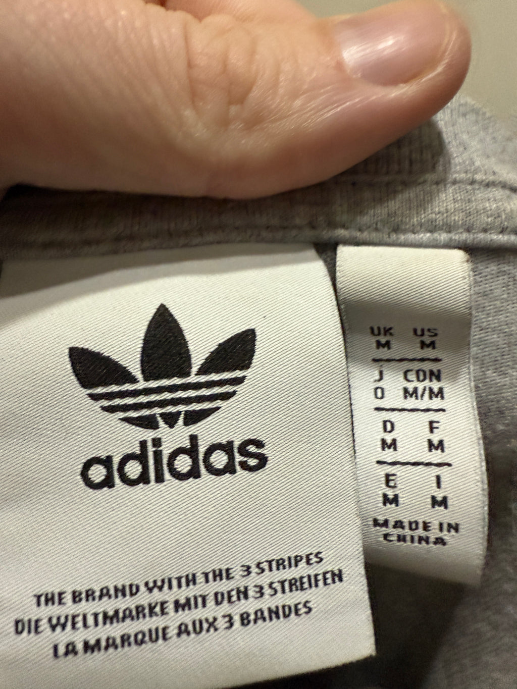 Adidas Originals T-Shirt / Shirt – Classic Logo Style - Retro - Größe M