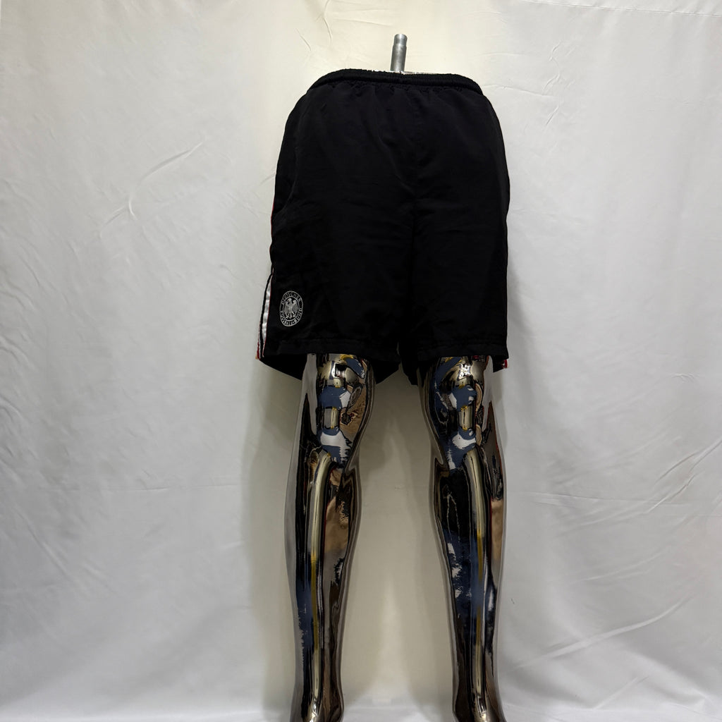 adidas Vintage DFB Deutschland Shorts / kurze Hose – Gr. L