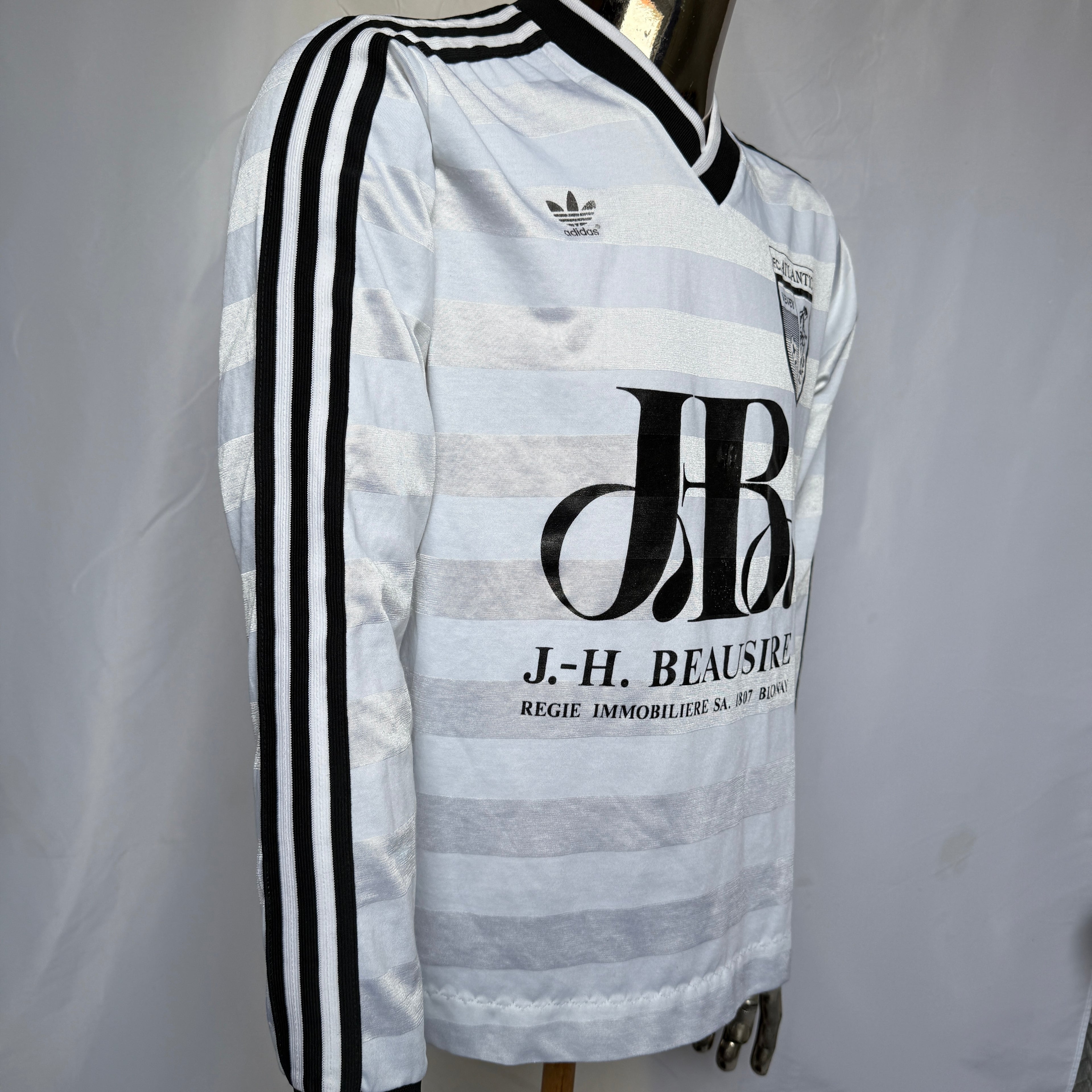 adidas 80er 90er Vintage Football Jersey / Trikot / Shirt – FC Atlantic Vevey – Gr. M