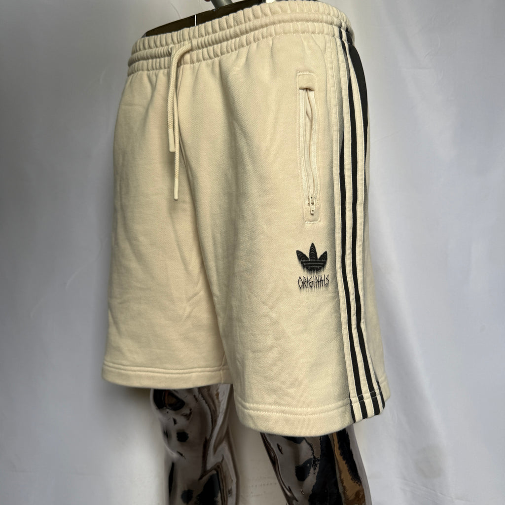adidas Originals Shorts / kurze Hose – Trefoil Spray/Gradient – limited – Gr. M