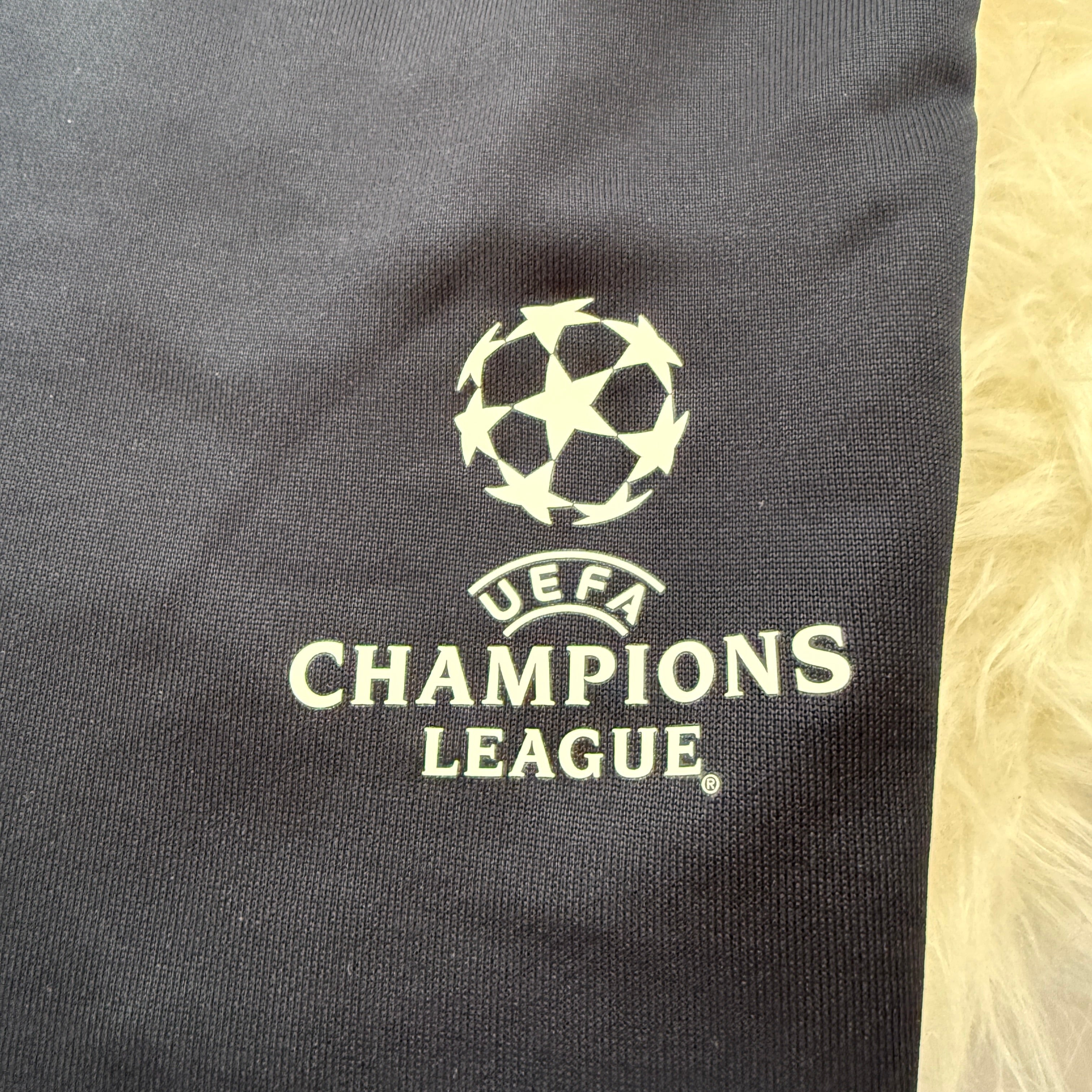 adidas FC Bayern München Track Pants / Jogginghose – Champions League – Gr. L