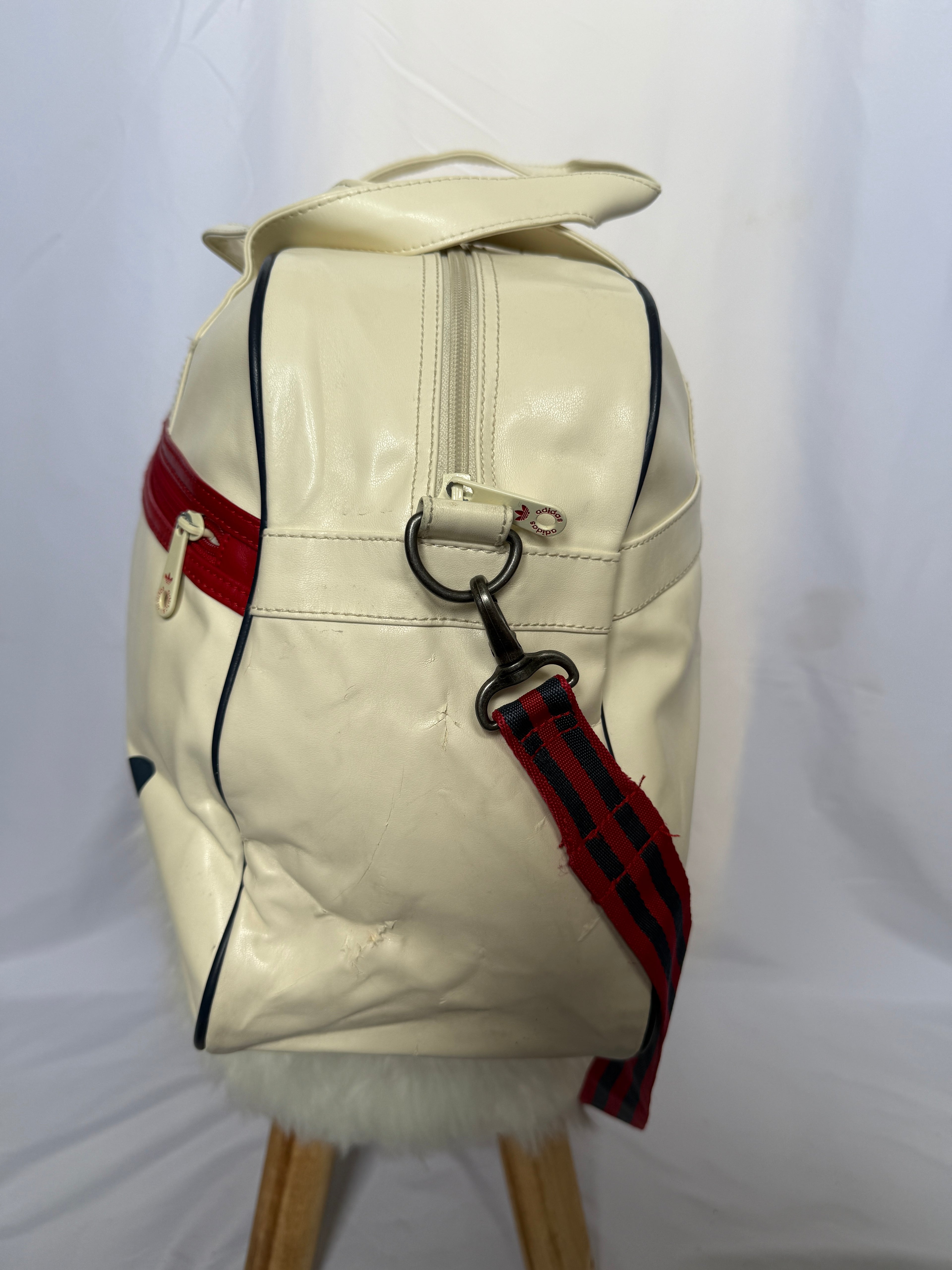 adidas Vintage Sporttasche / Tasche – Creme/Rot (Trefoil / Duffle Bag)