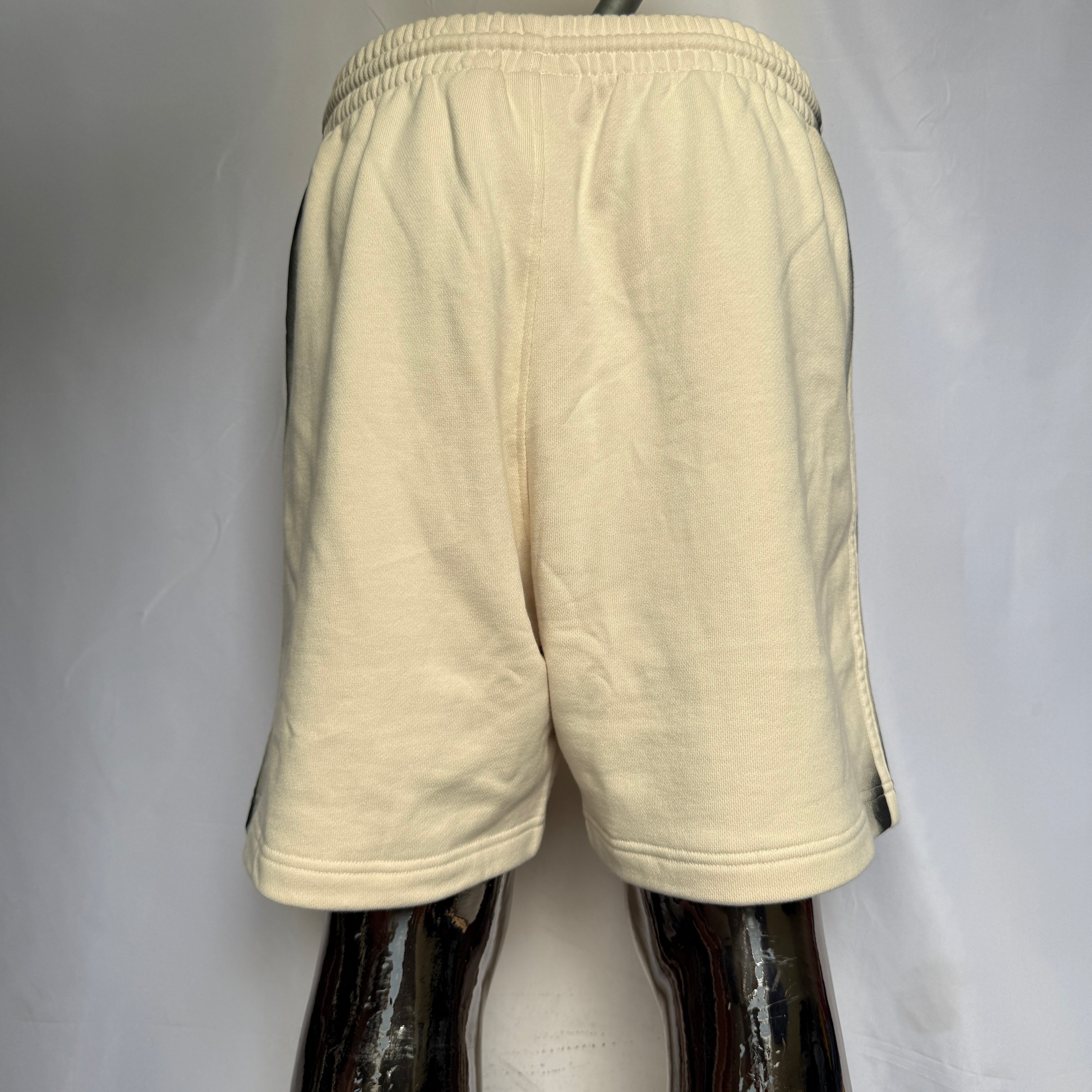 adidas Originals Shorts / kurze Hose – Trefoil Spray/Gradient – limited – Gr. M