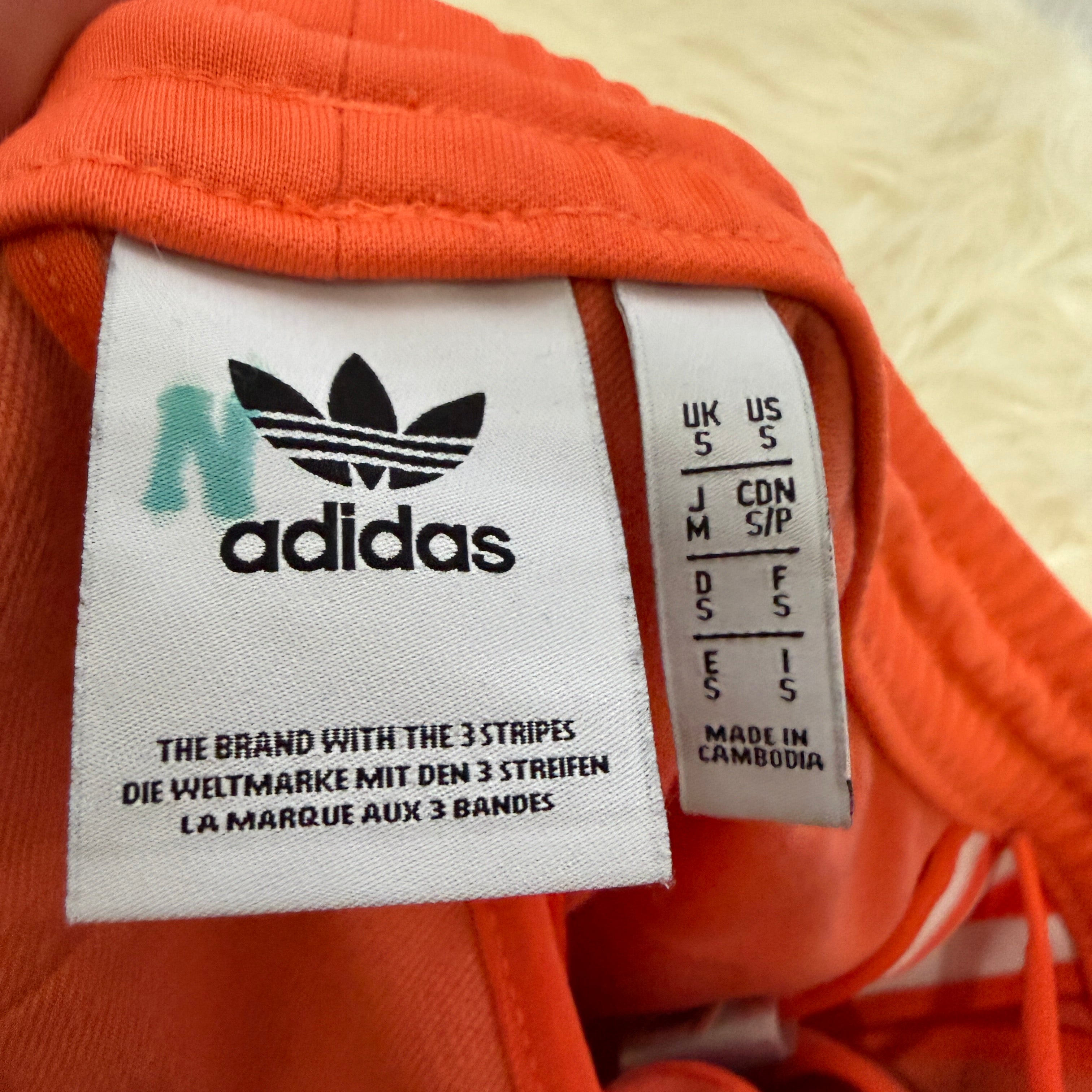 adidas classic Jogginghose / Trainingshose – Gr. S