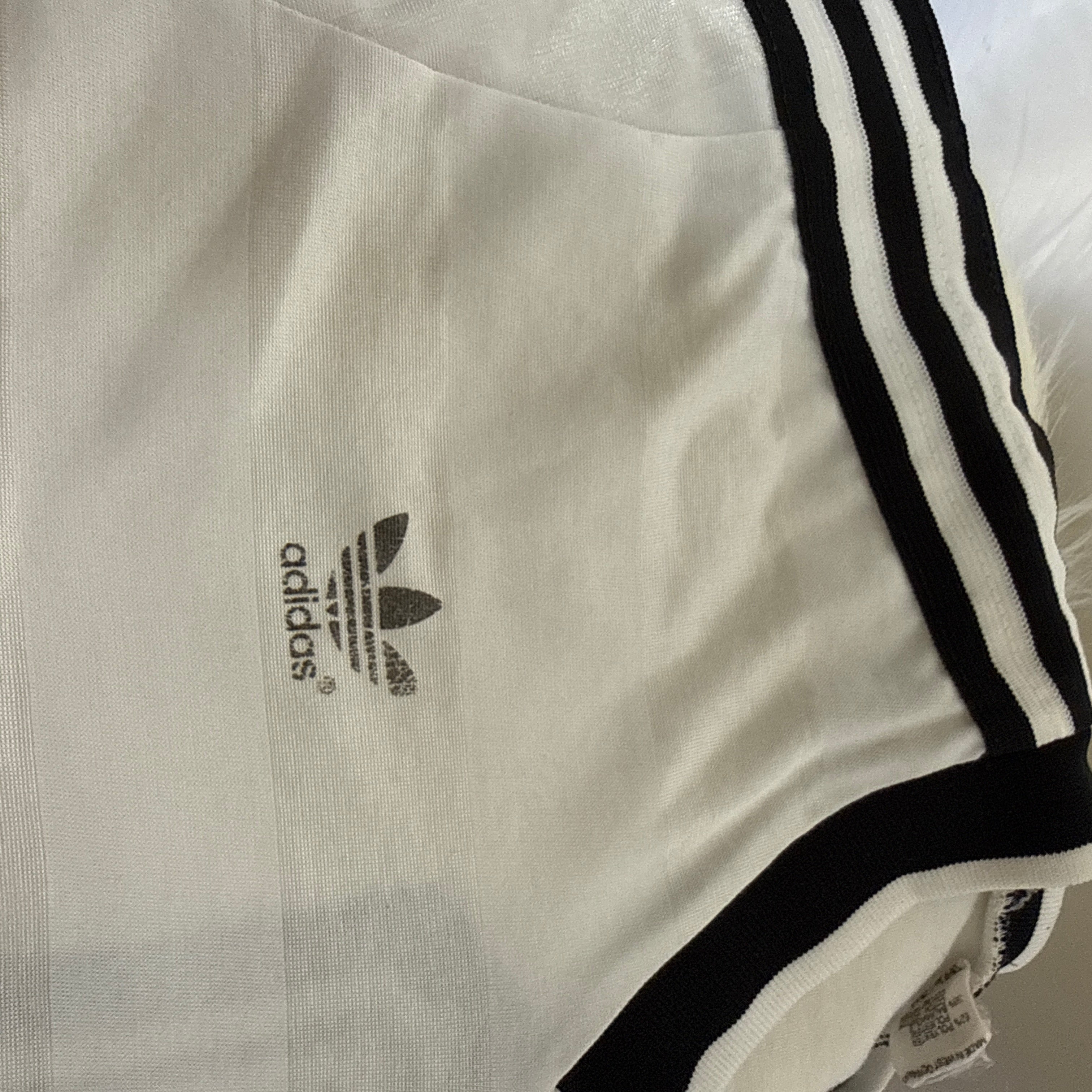 adidas 80er 90er Vintage Football Jersey / Trikot / Shirt – FC Atlantic Vevey – Gr. M