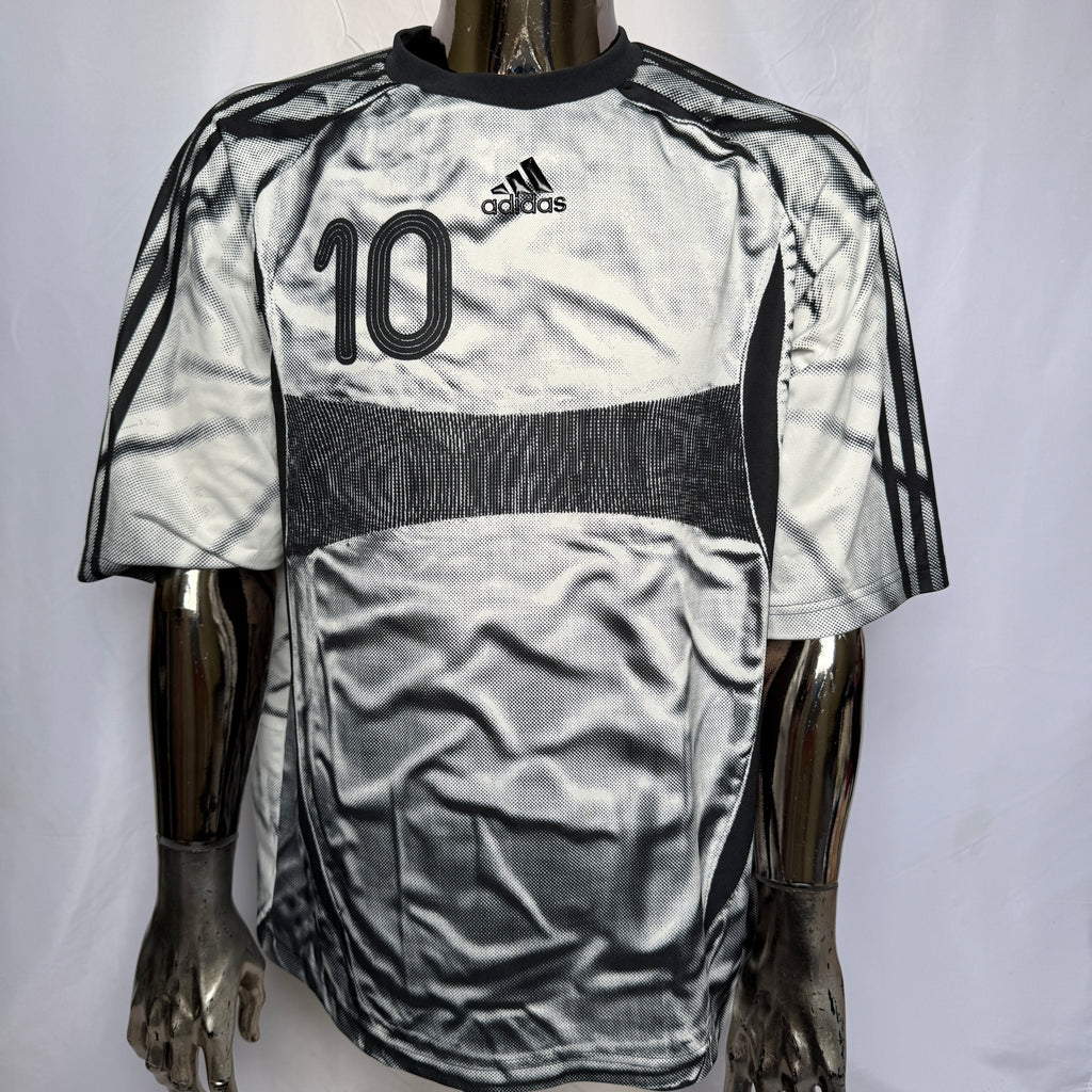 adidas Adilenium Teamgeist Jersey / Trikot / Shirt – Zidane Homage – Nummer 10 – Gr. M