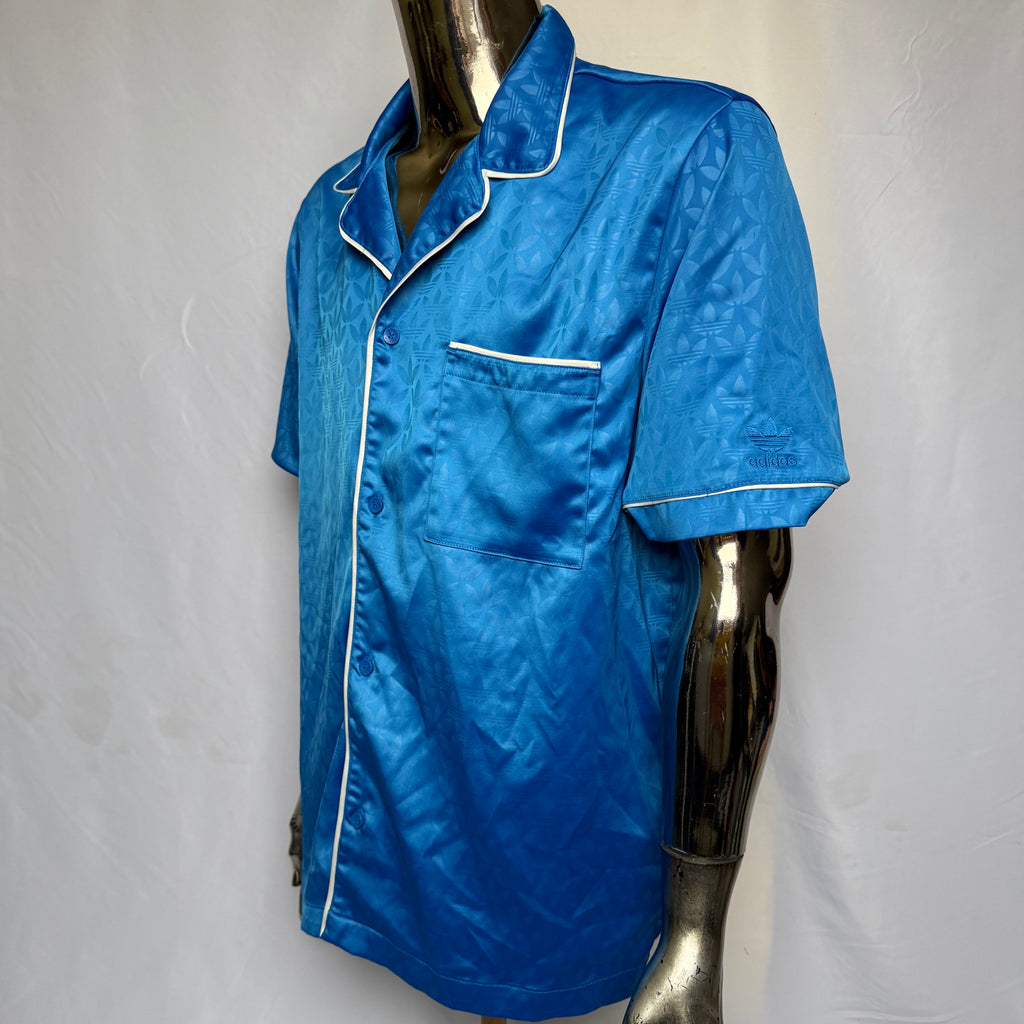 adidas Graphics Monogram Hemd / Shirt – limited – Gr. L