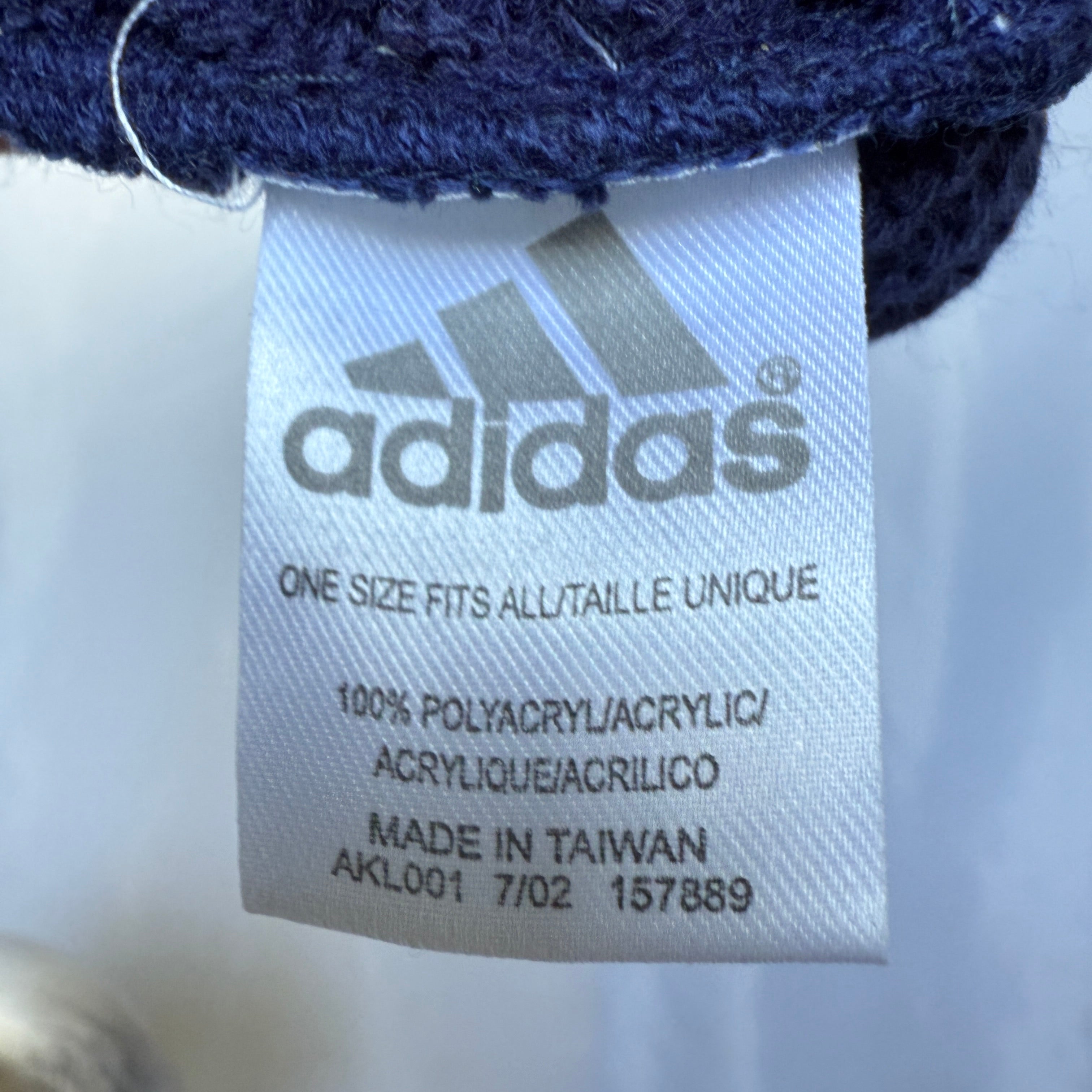 Adidas Beanie – frühe 00er Jahre Vintage (Wintermütze)