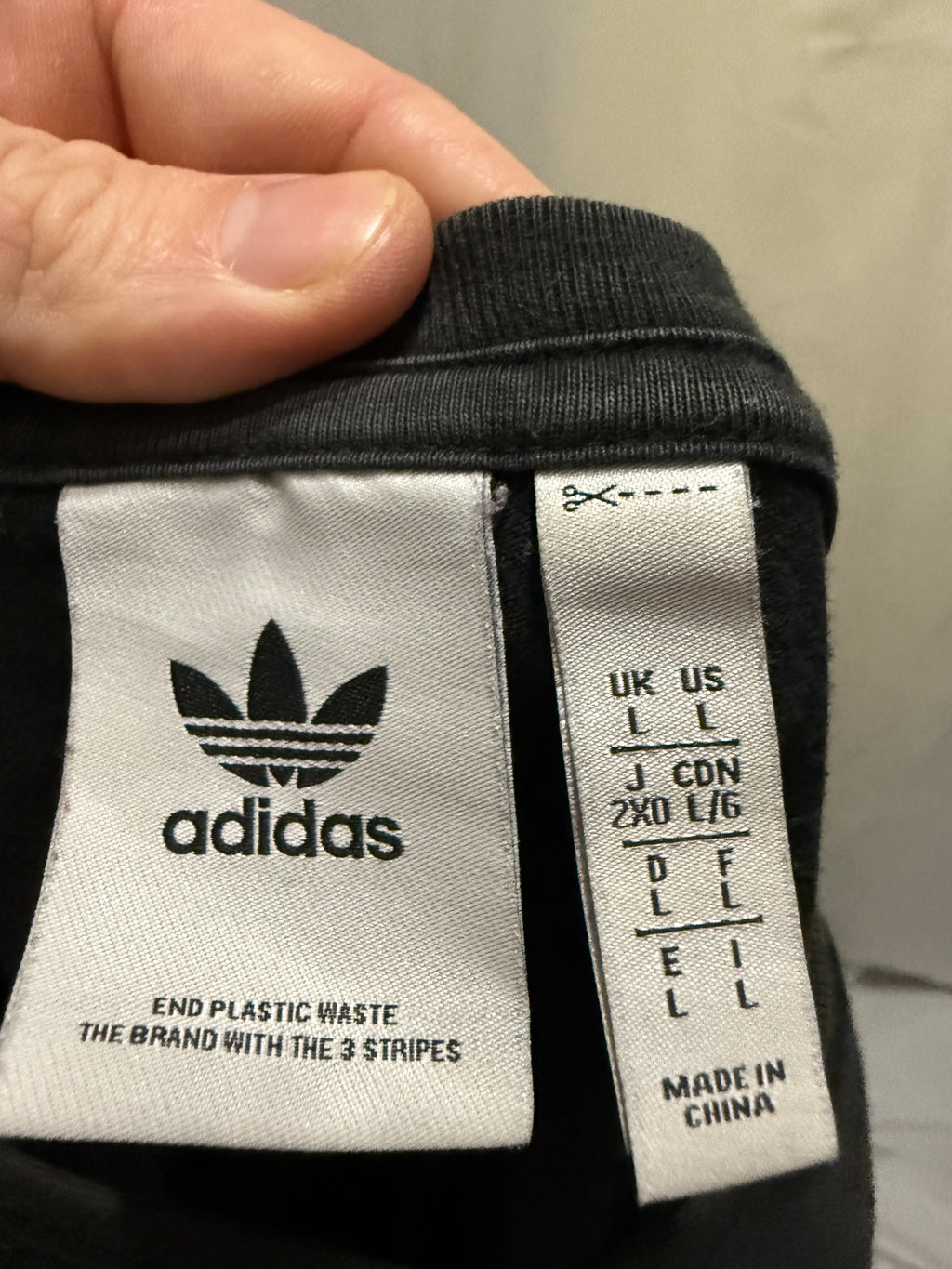 Adidas Originals T-Shirt / Shirt – “Flying Trefoils” – Retro Style - Größe L