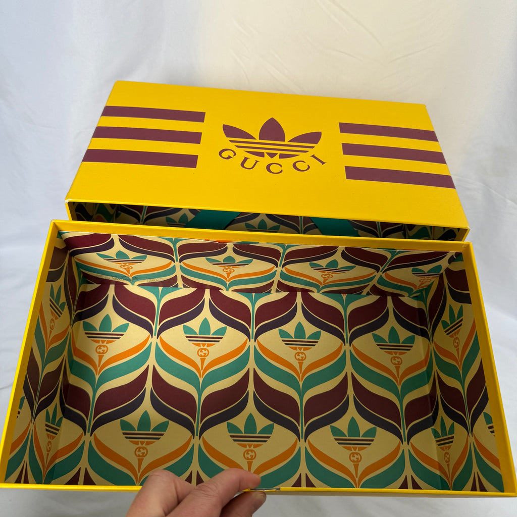 adidas x Gucci Box – Special Edition Box (mit Tragegriff)
