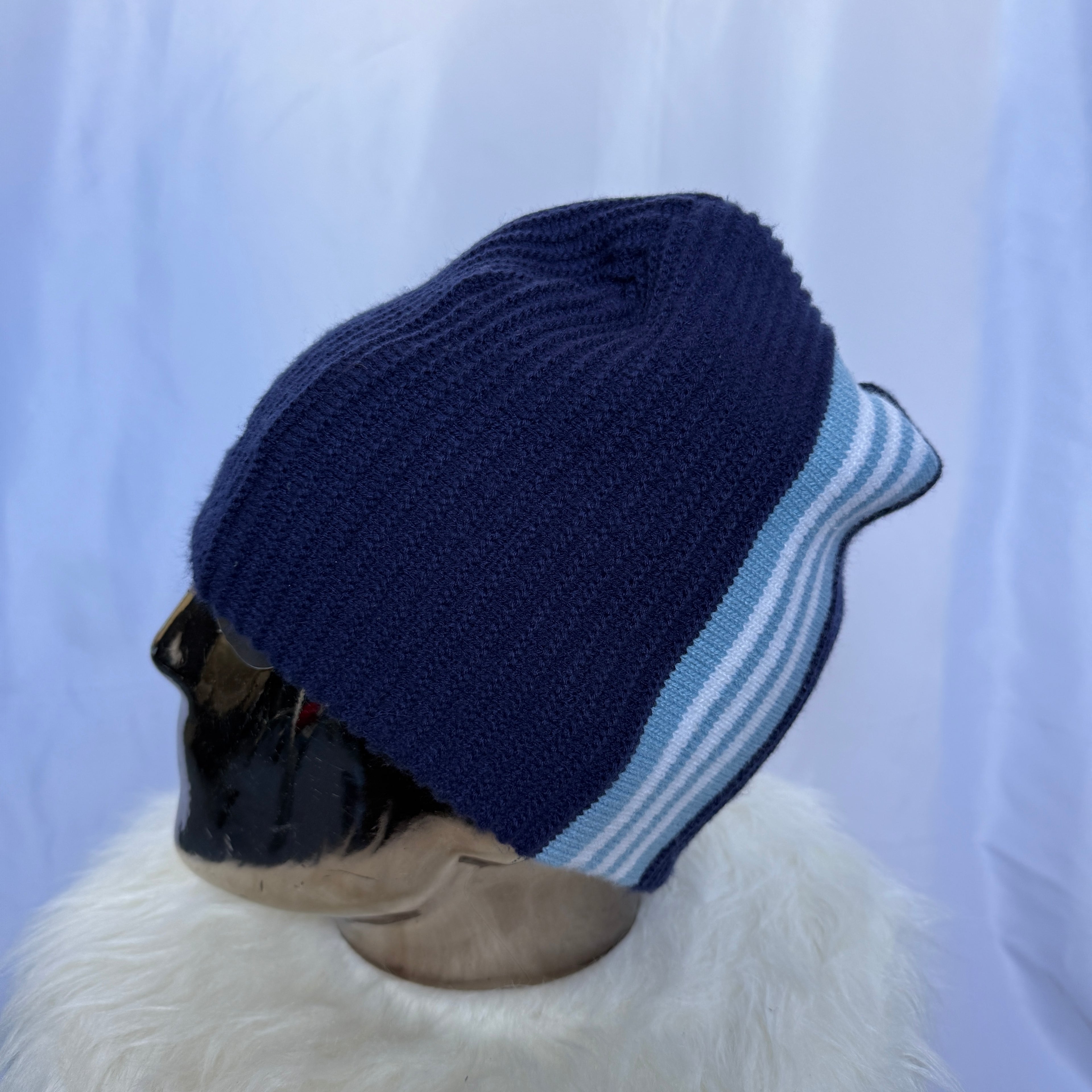 Adidas Beanie – frühe 00er Jahre Vintage (Wintermütze)