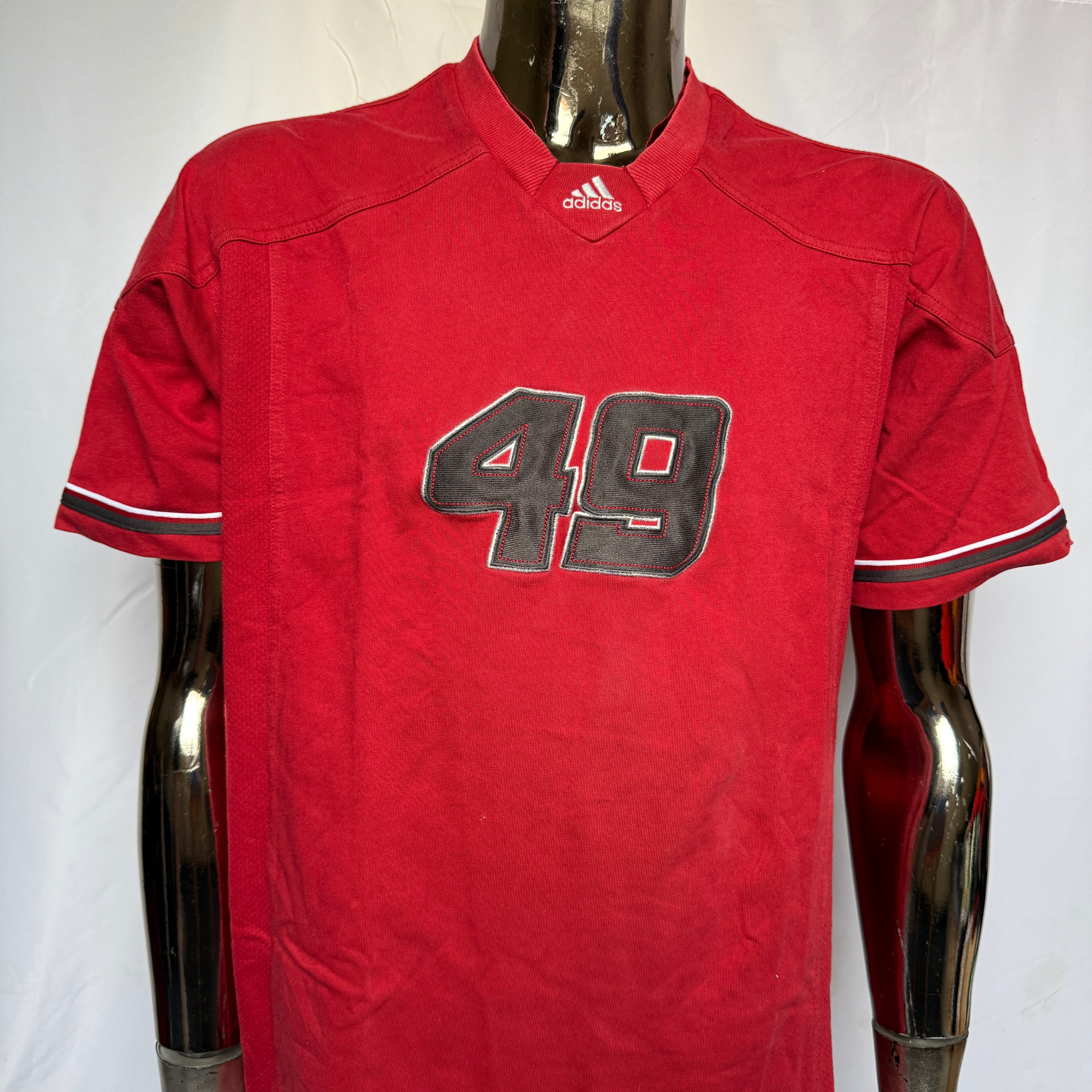 adidas 90er Vintage T-Shirt / Shirt – „49“ Patch Y2K – Gr. M