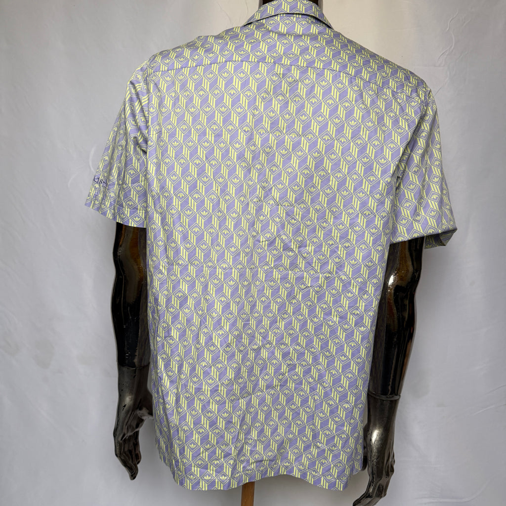adidas Graphics Monogram Shirt / Hemd – limited – Gr. M