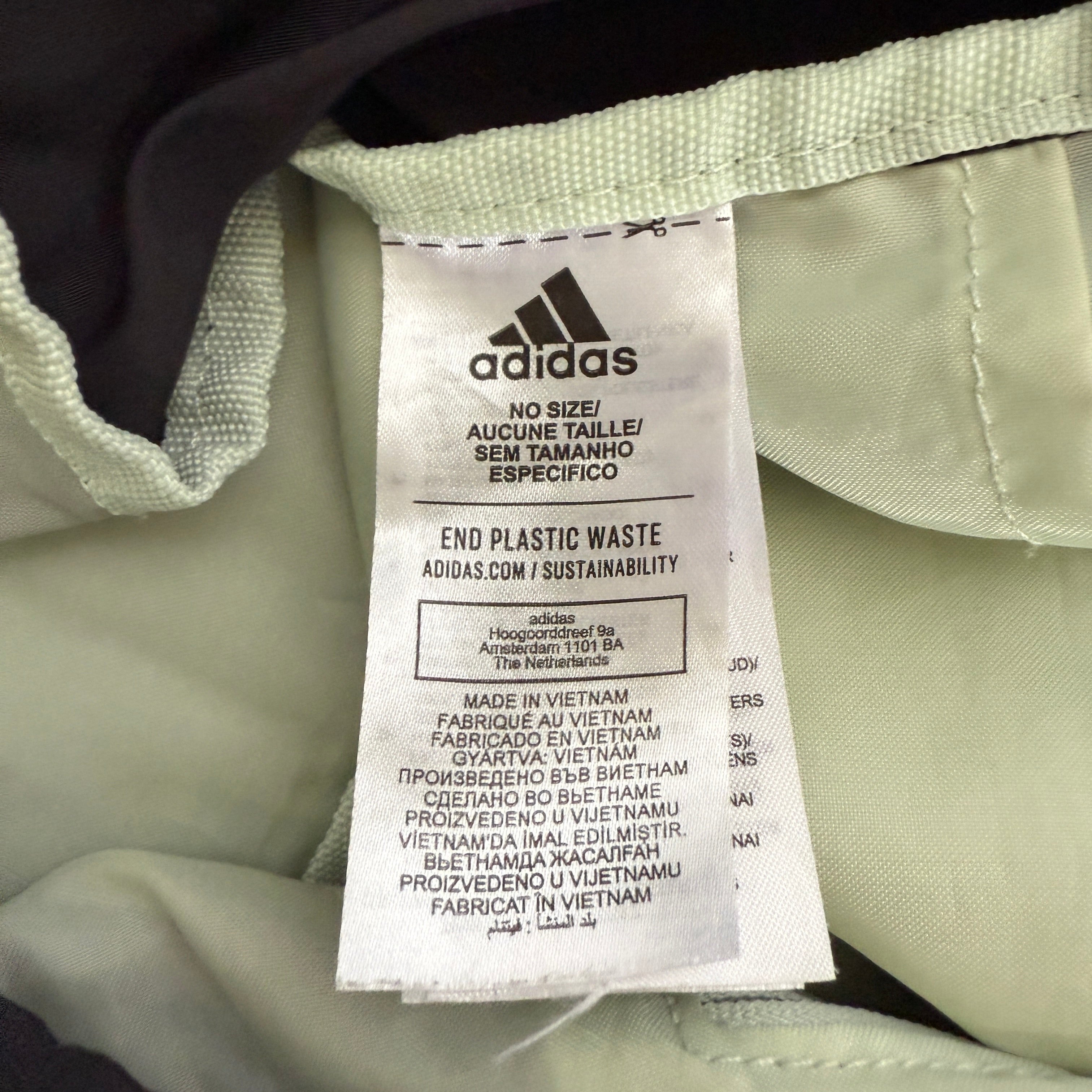 Adidas Duffel Bag / Tasche