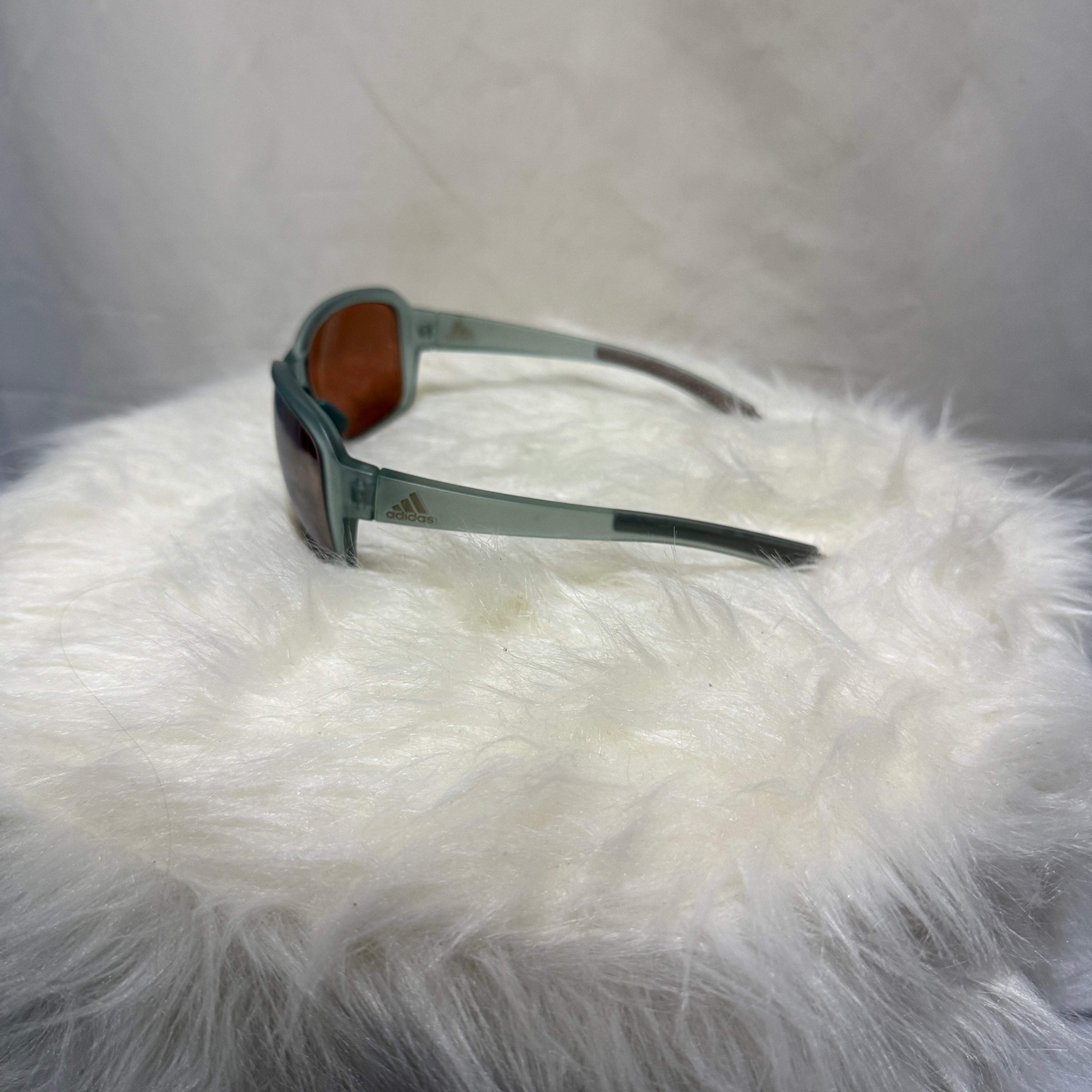 Adidas Sonnenbrille – Sport Performance / Transparent Grey