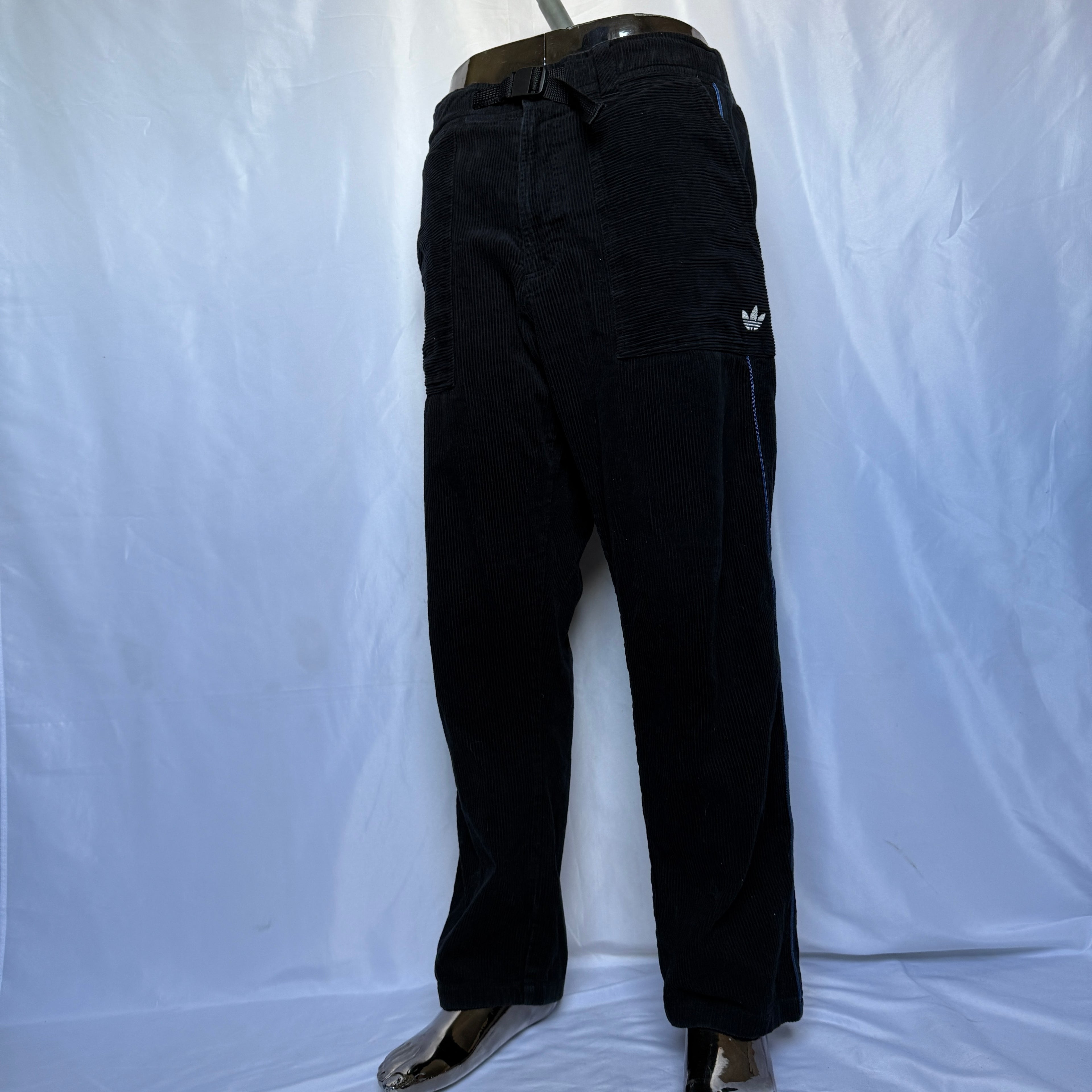 Adidas Originals Cordhose SAMPLE – Schwarz (Prototyp / Selten!) - Größe M
