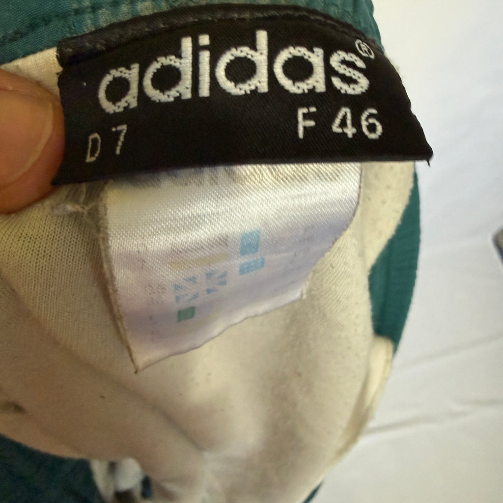 adidas 80er / 90er Vintage Shorts / kurze Hose – Gr. L-XL (D7)