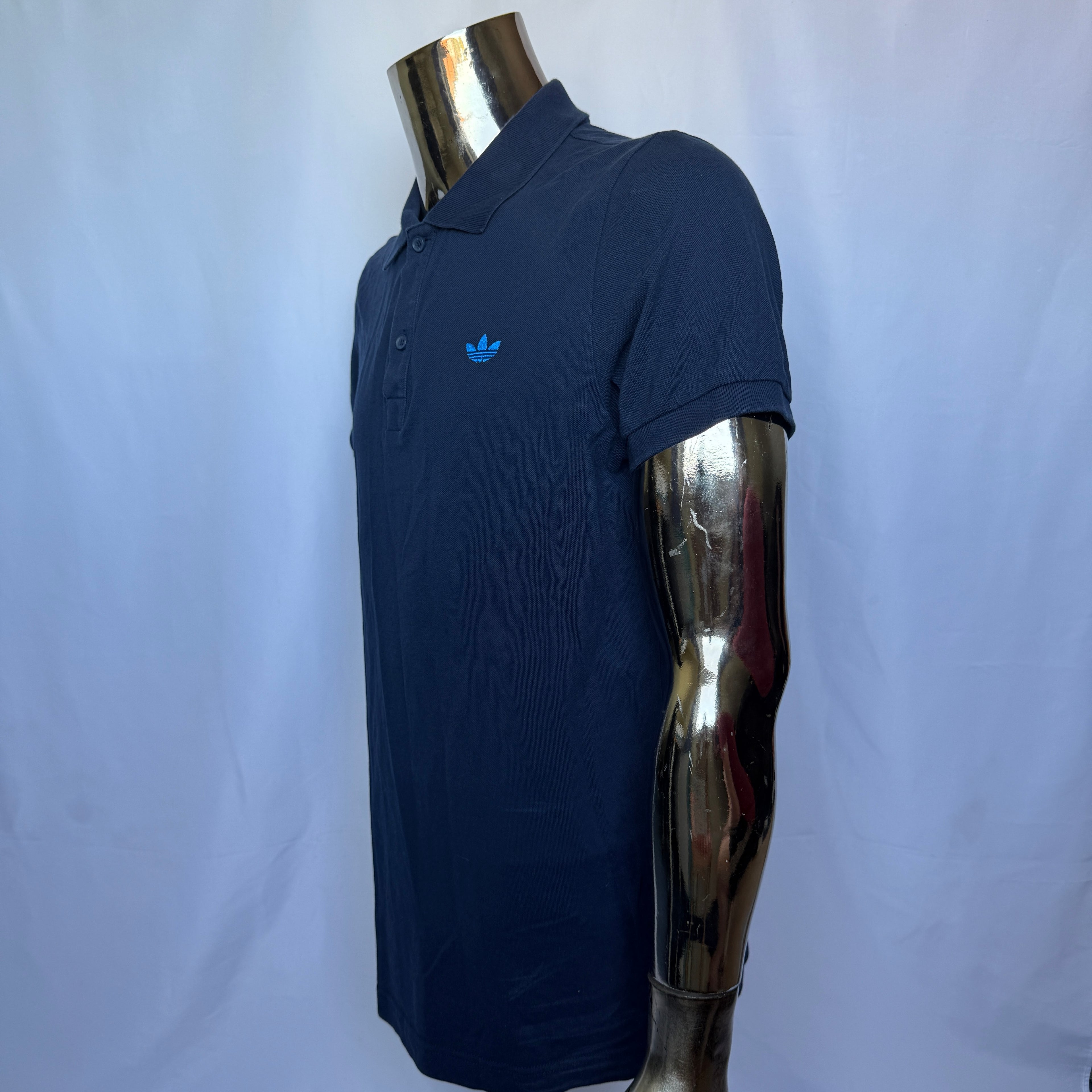 Adidas Originals Polo Shirt – Classic Trefoil Look (Retro) - Größe M