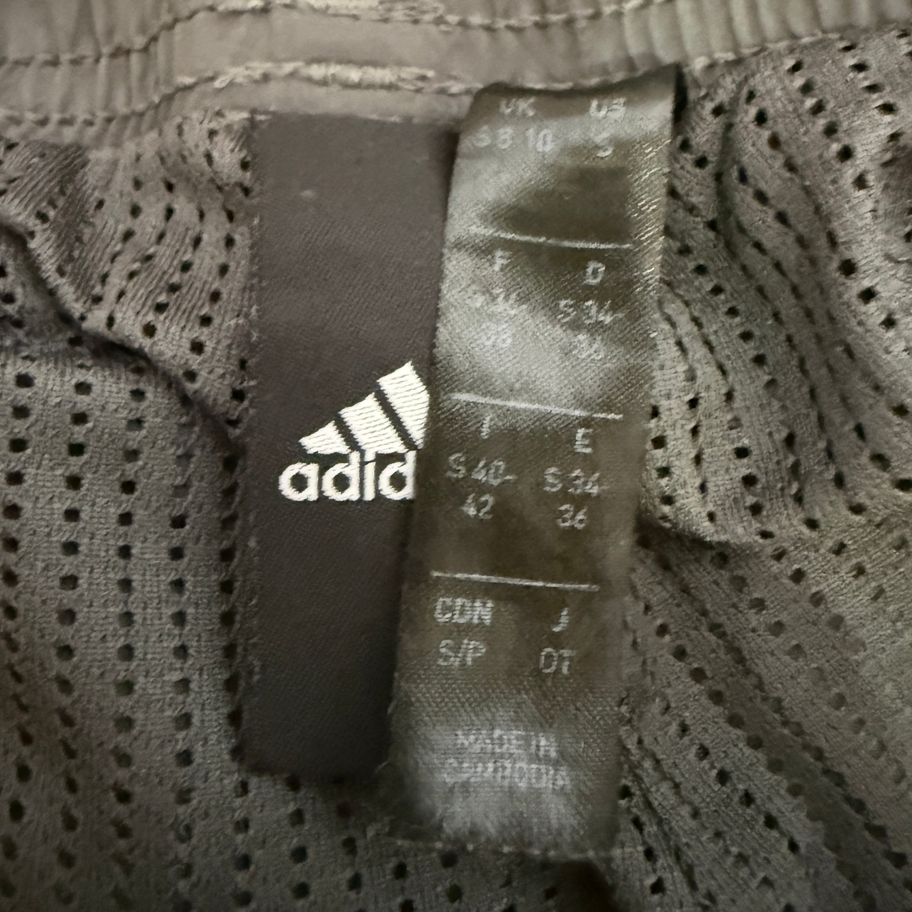 adidas x NASA Jogginghose / Trainingshose – limited – Gr. S