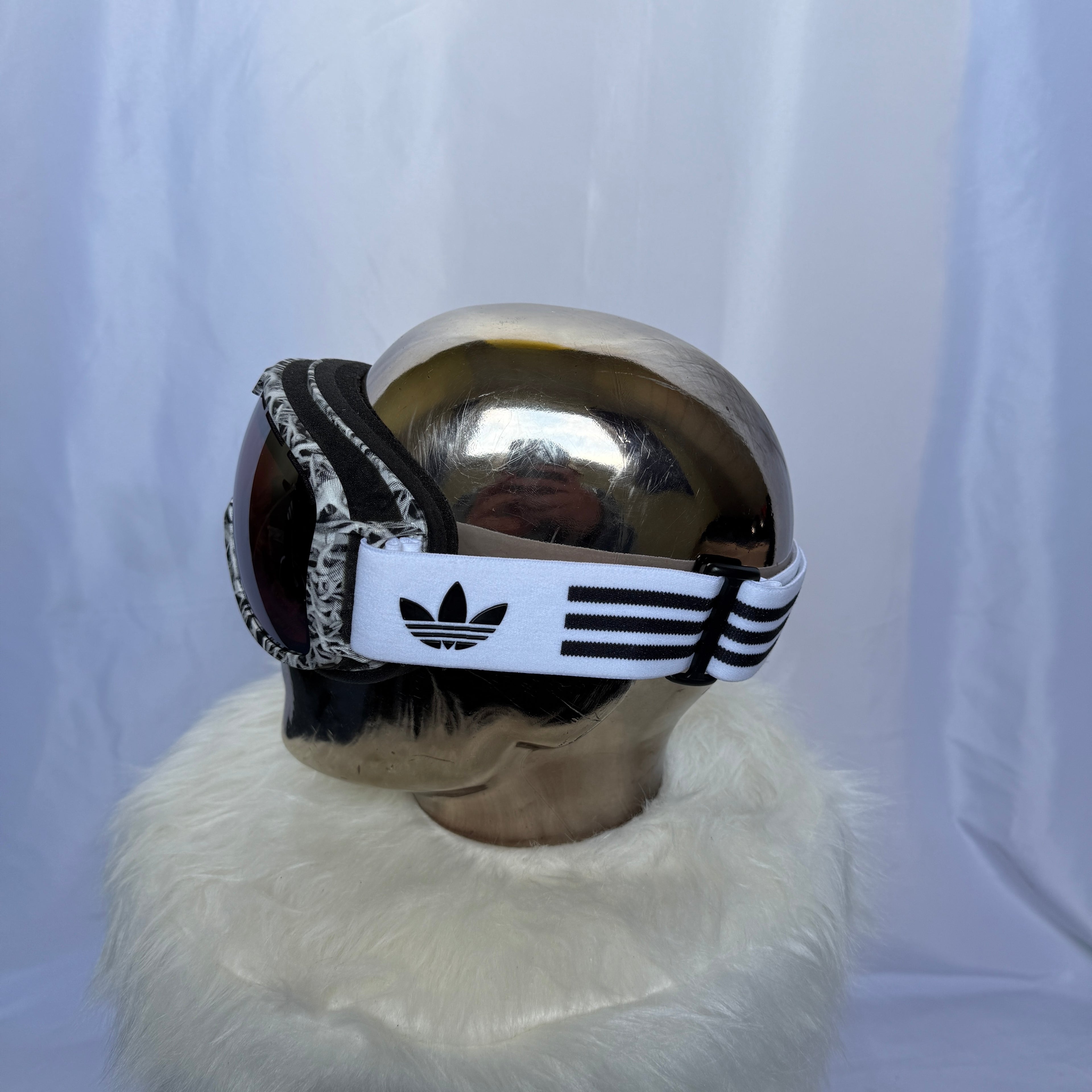 Adidas Originals Skibrille – Trefoil Design Weiß/Schwarz NEU