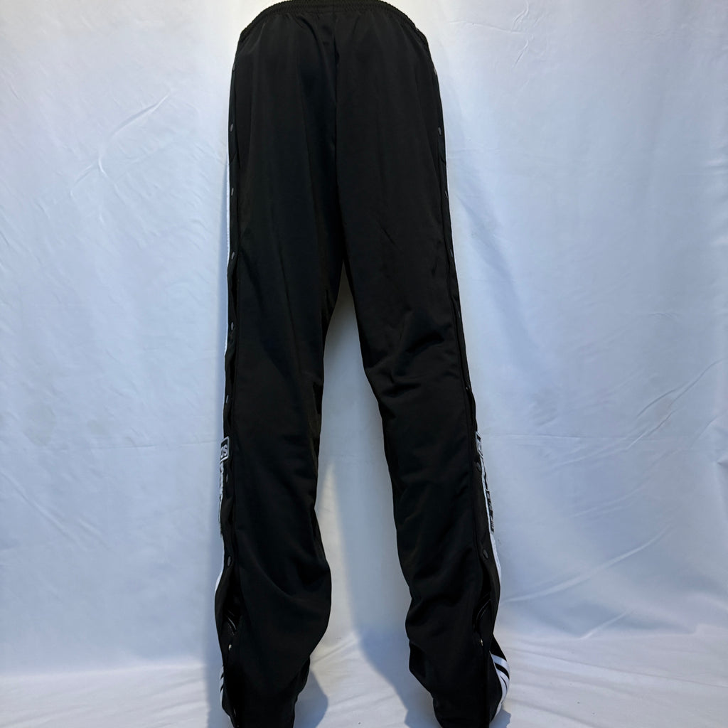 adidas Snap Pants Jogginghose – seitliche Knopfleiste – Gr. L