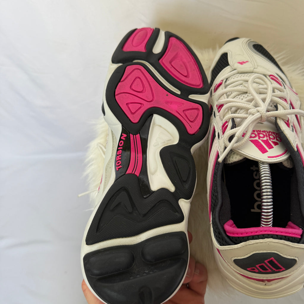 adidas Equipment Temper Run Sneaker / Schuhe – neuwertig – Größe 43 1/3