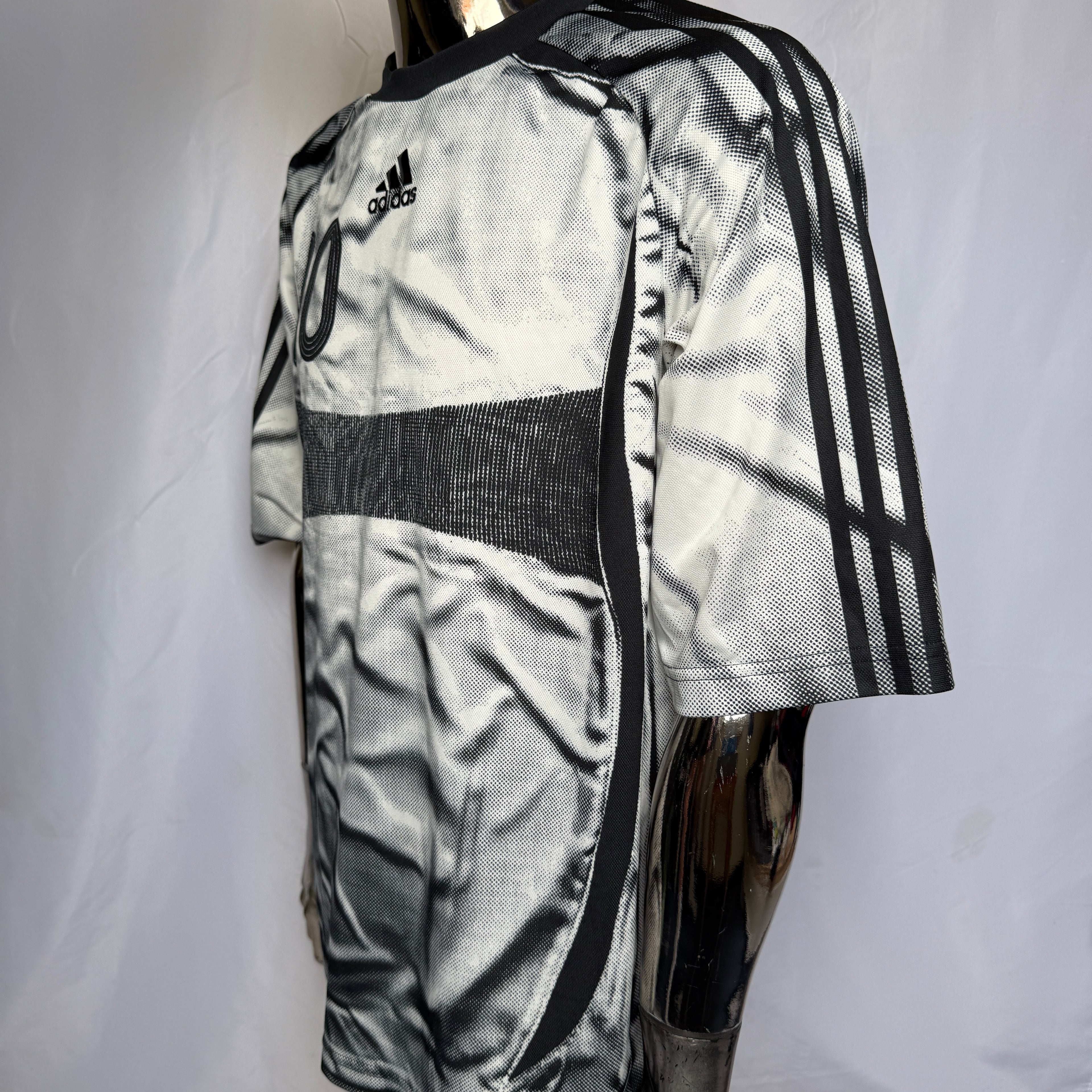 adidas Adilenium Teamgeist Jersey / Trikot / Shirt – Zidane Homage – Nummer 10 – Gr. M