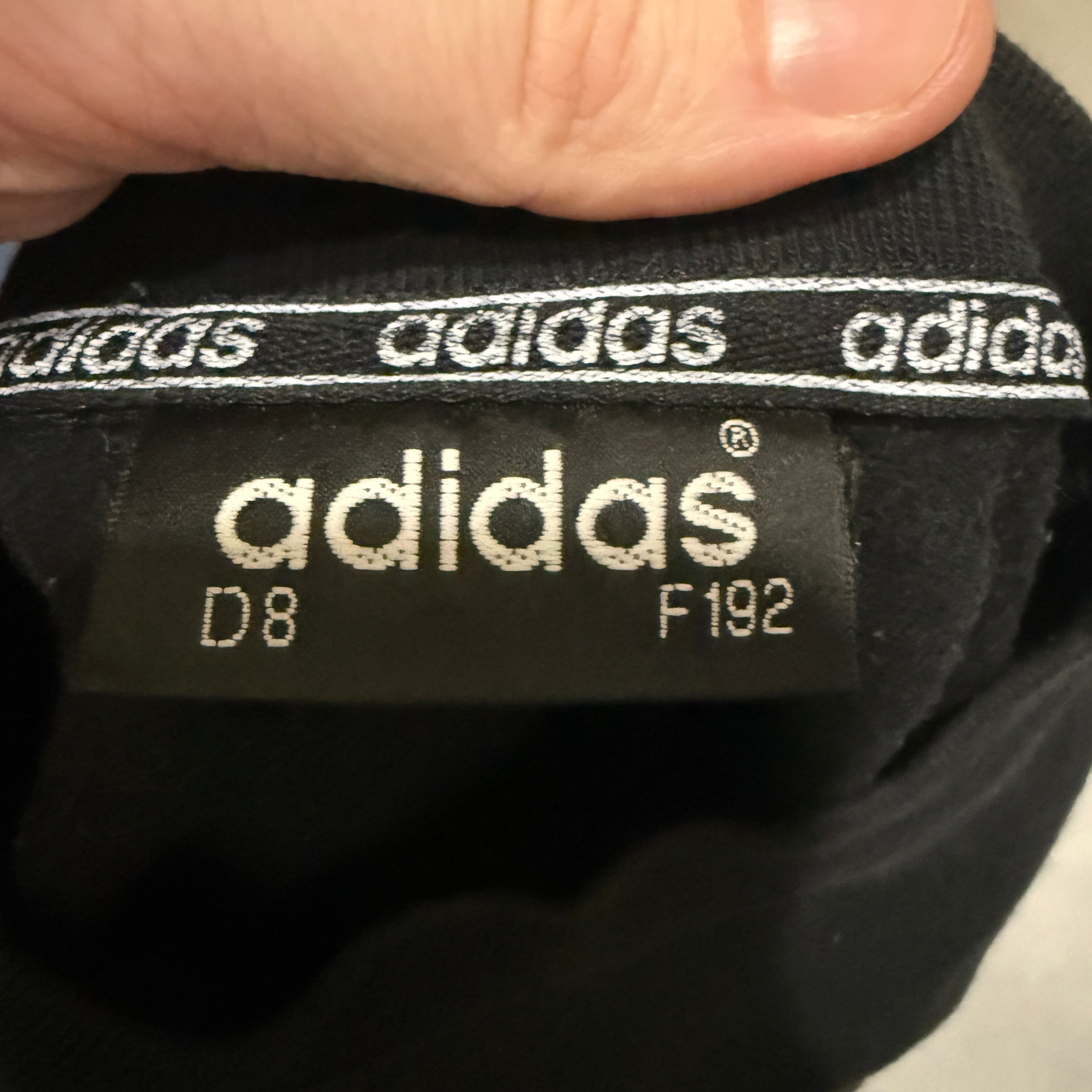 Adidas Berlin Sweatshirt / Pullover - frühe 90er Vintage (seltenes Design) - Größe L