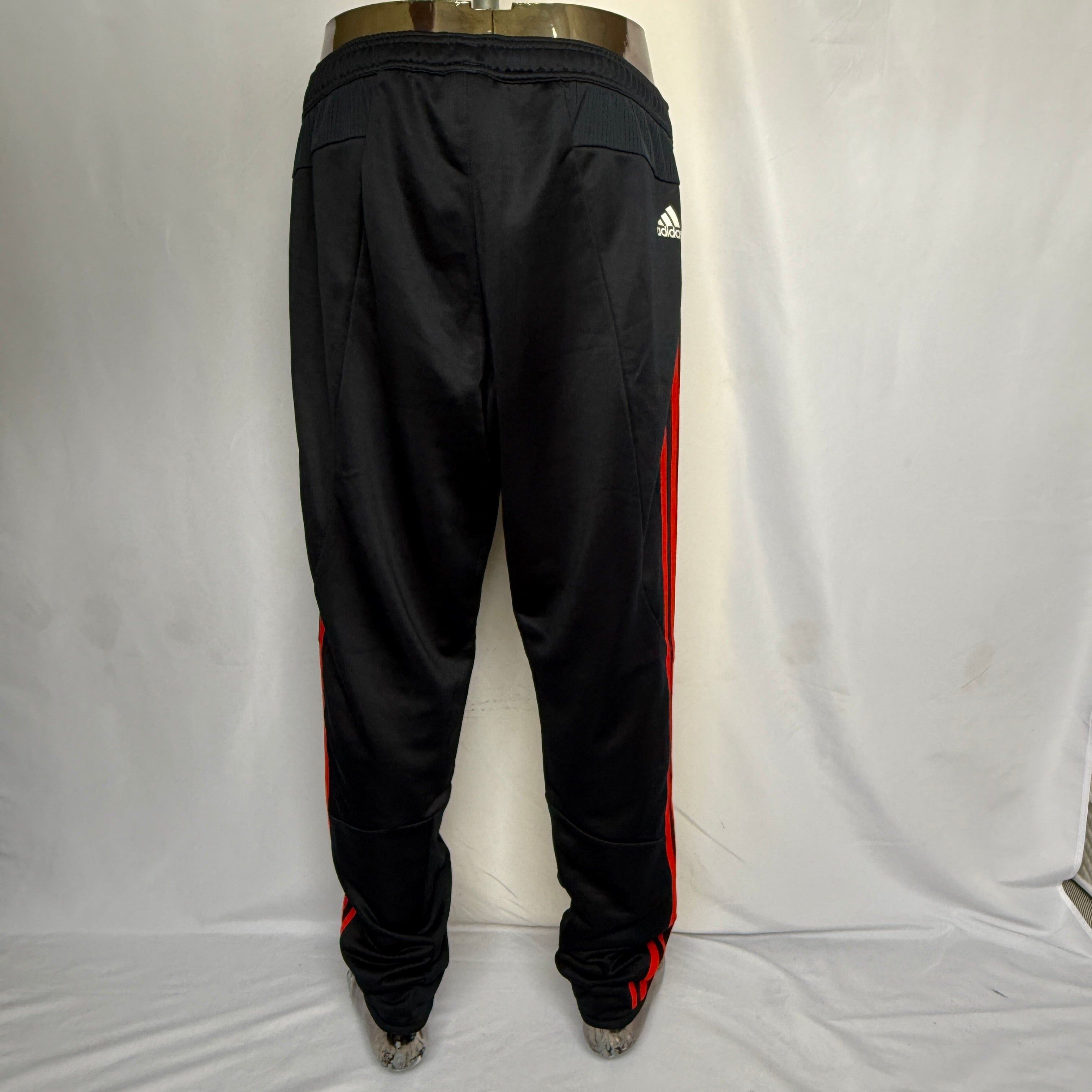 adidas FC Bayern München Track Pants / Jogginghose – Champions League – Gr. L