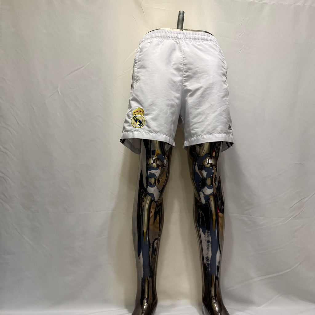 adidas Real Madrid 90er Vintage Shorts / kurze Hose – Gr. S
