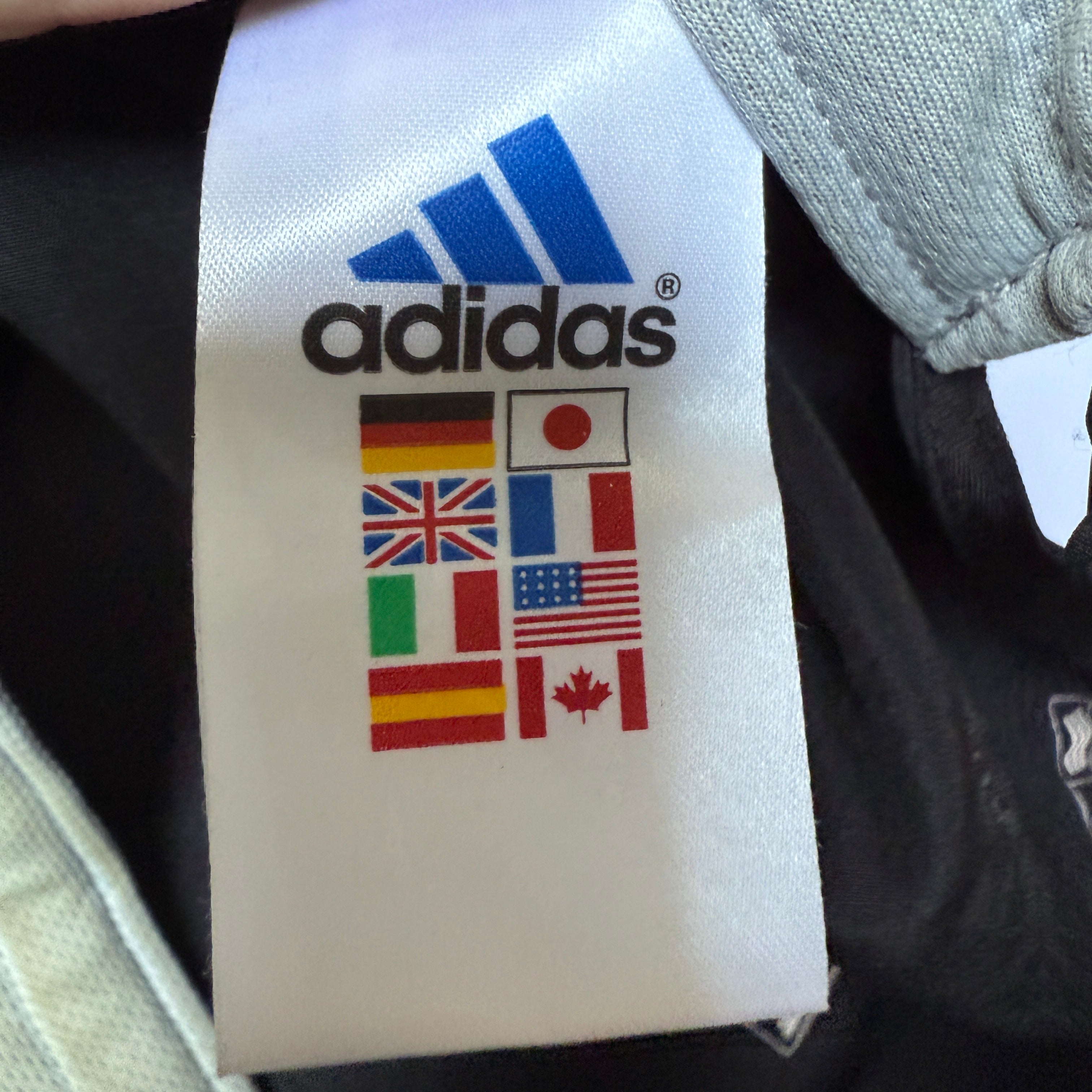 Adidas Cap – Black Retro