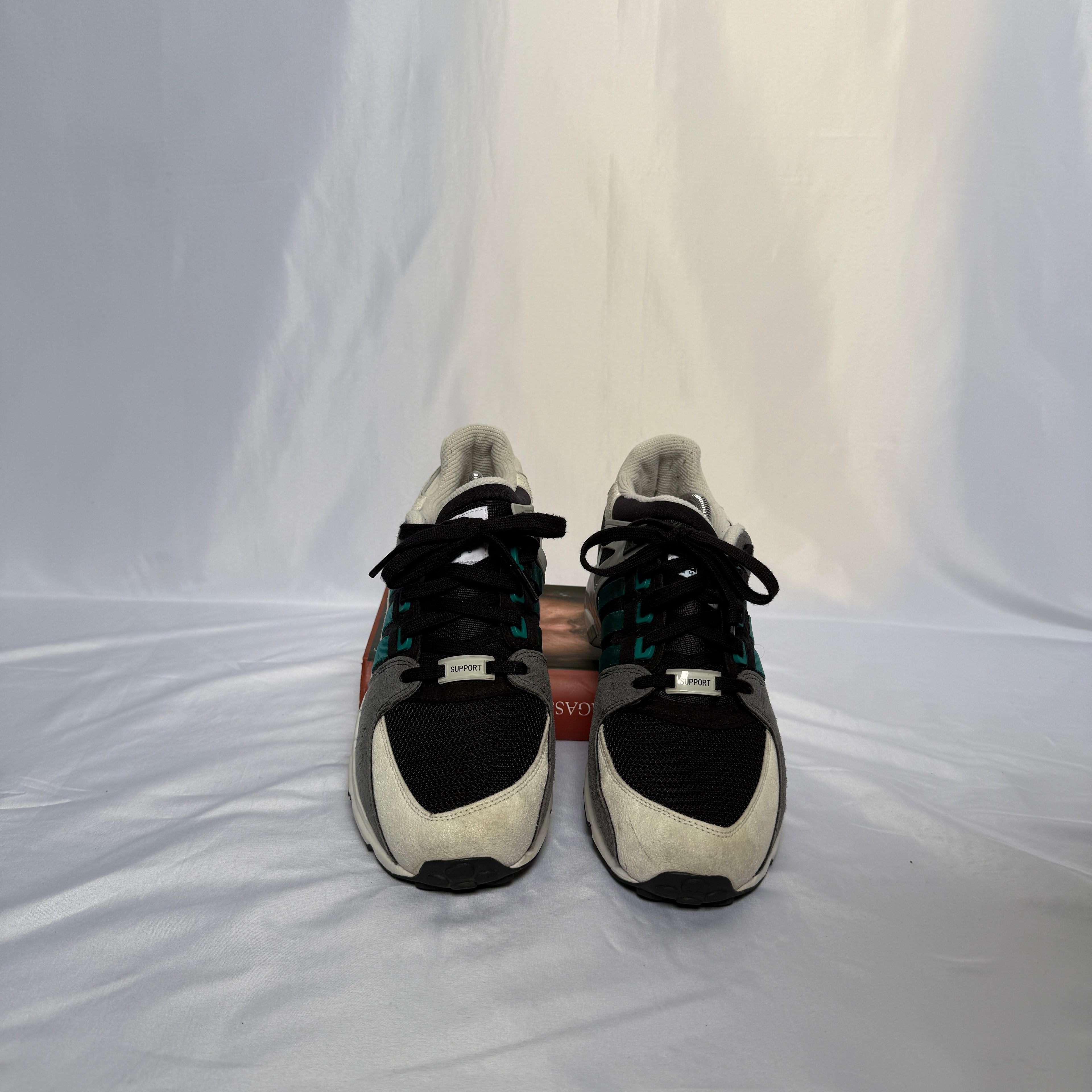 Adidas EQT Support 93 Consortium – Black/Green/White – Größe 44 (US 10,5)