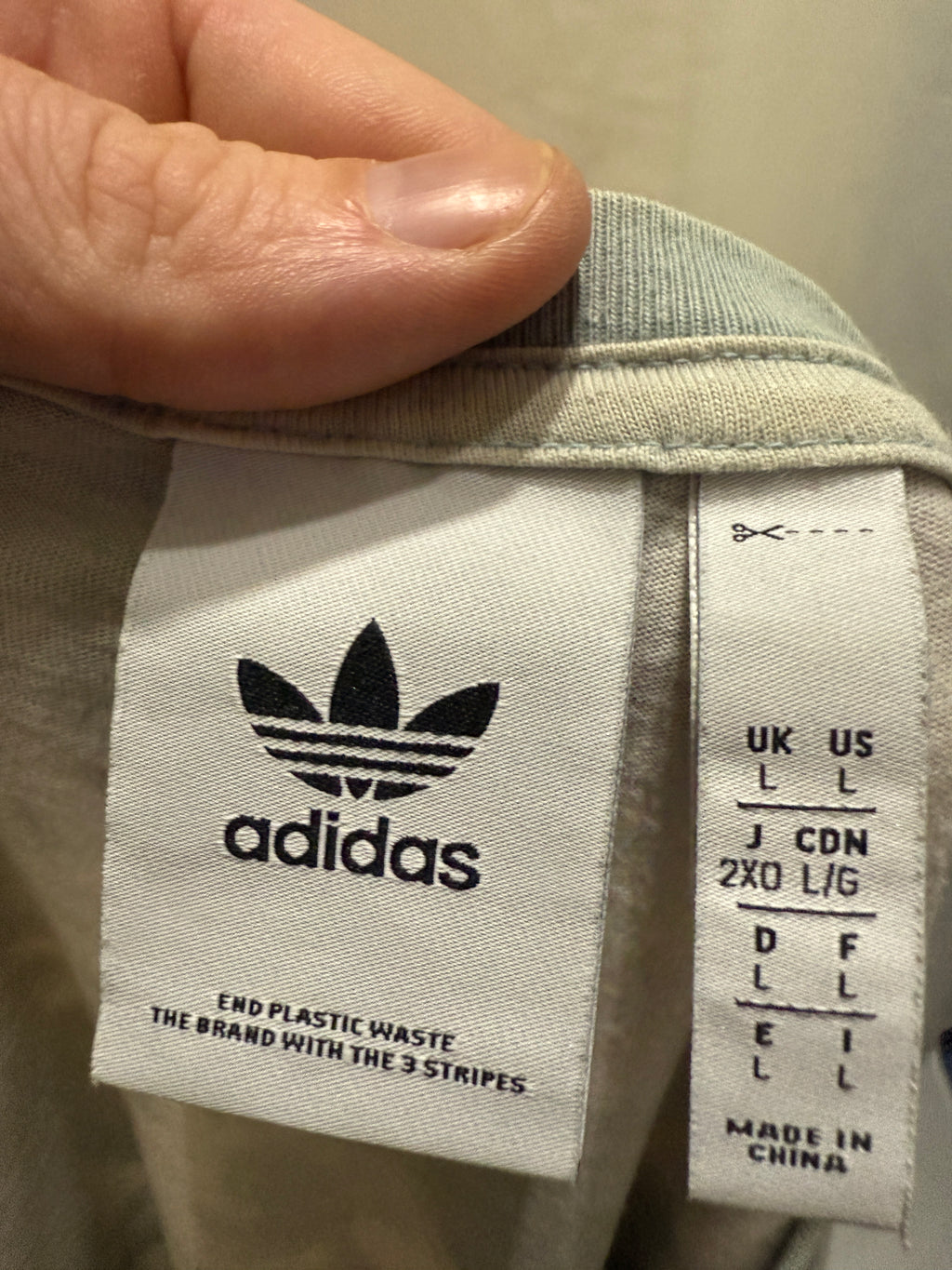 Adidas Originals T-Shirt – “Tie-Dye Pastell Green” – Retro Style - Größe L