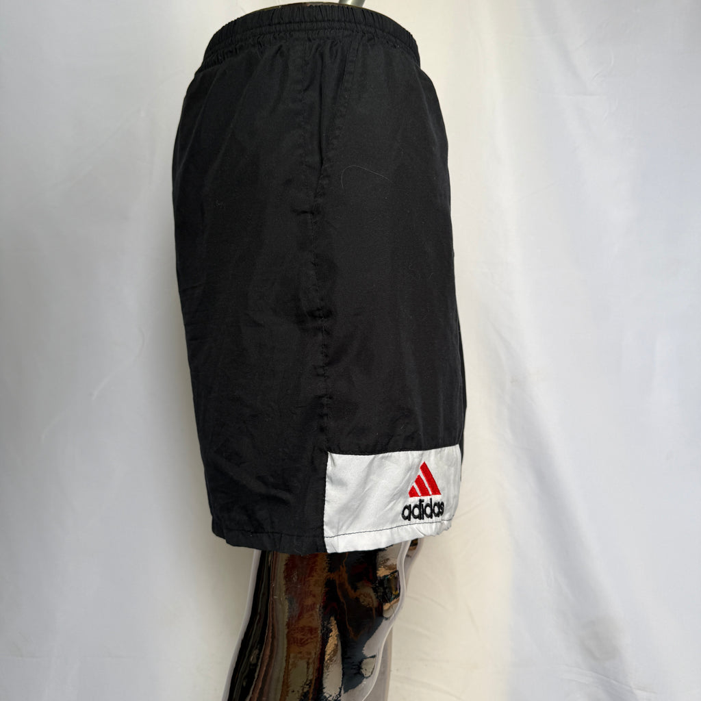 adidas 90er Vintage Shorts / kurze Hose – Gr. M