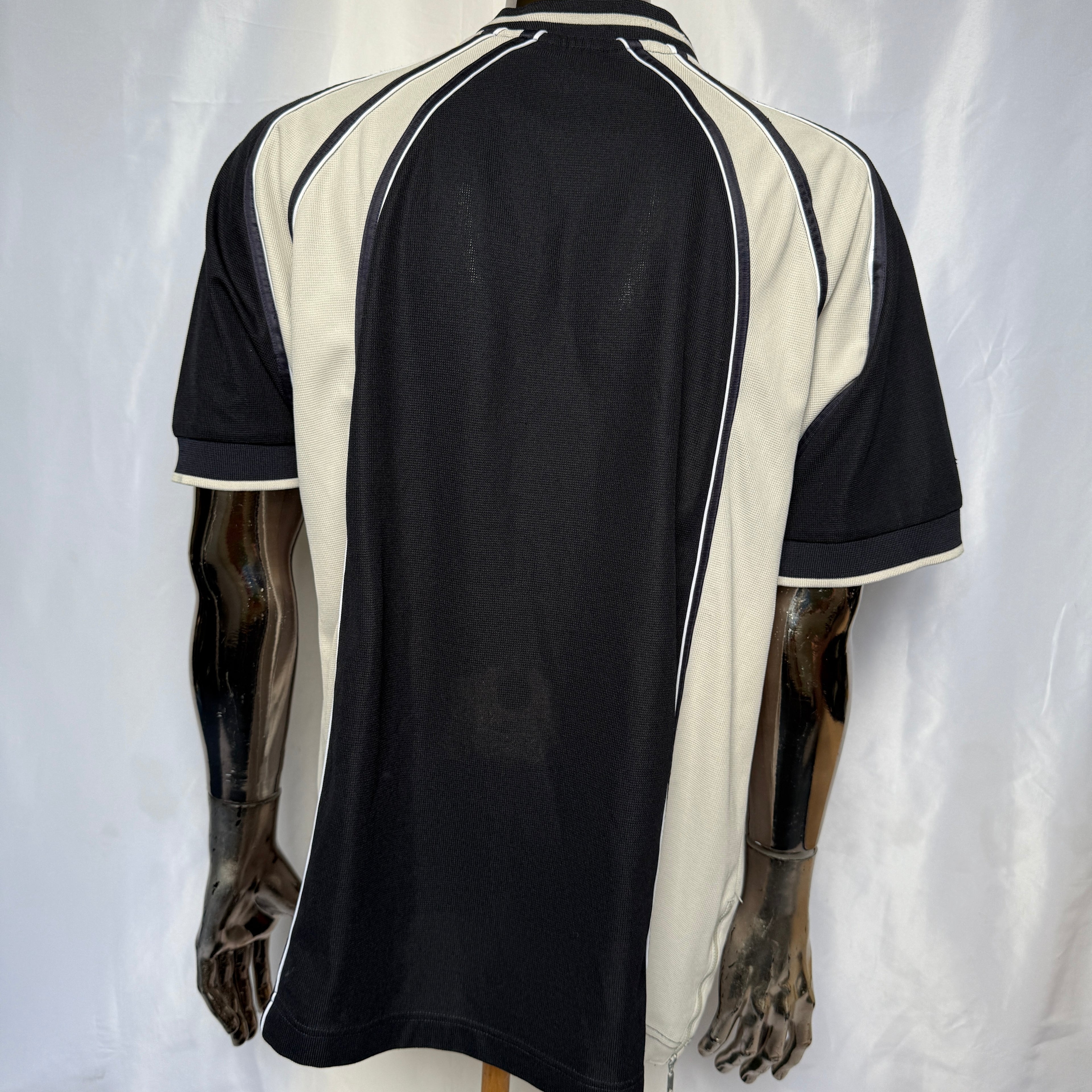 Adidas “Engineered for the Athlete” - späte 90er Vintage - Größe XL