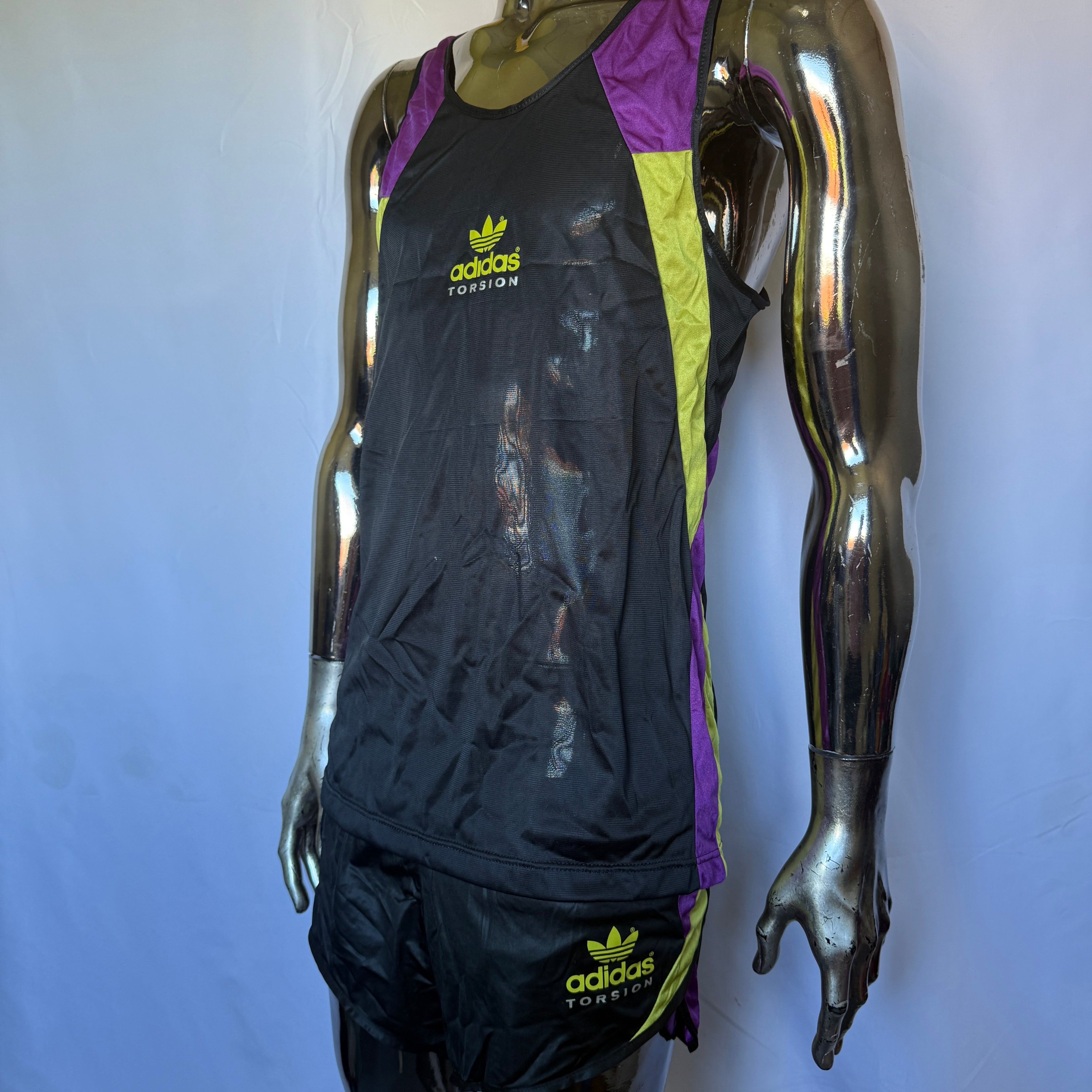 adidas 90er Vintage Torsion Running Set – Shirt und Short – Neu Deadstock - Rarität – Gr. M